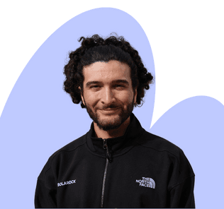 Photo d'Erwan Gabouri, installateur photovoltaïque chez Solarock - installateur panneaux photovoltaïques