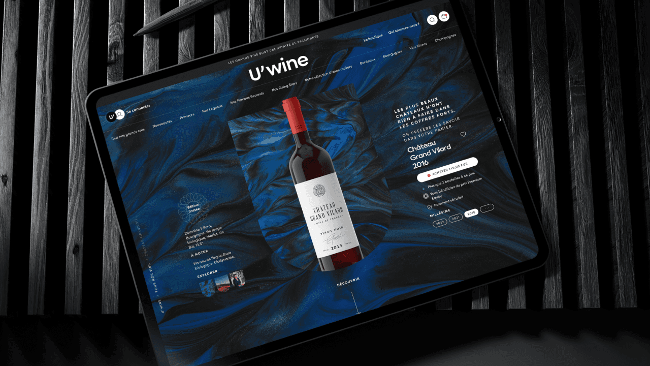 Page du site internet U'wine affiché sur une tablette