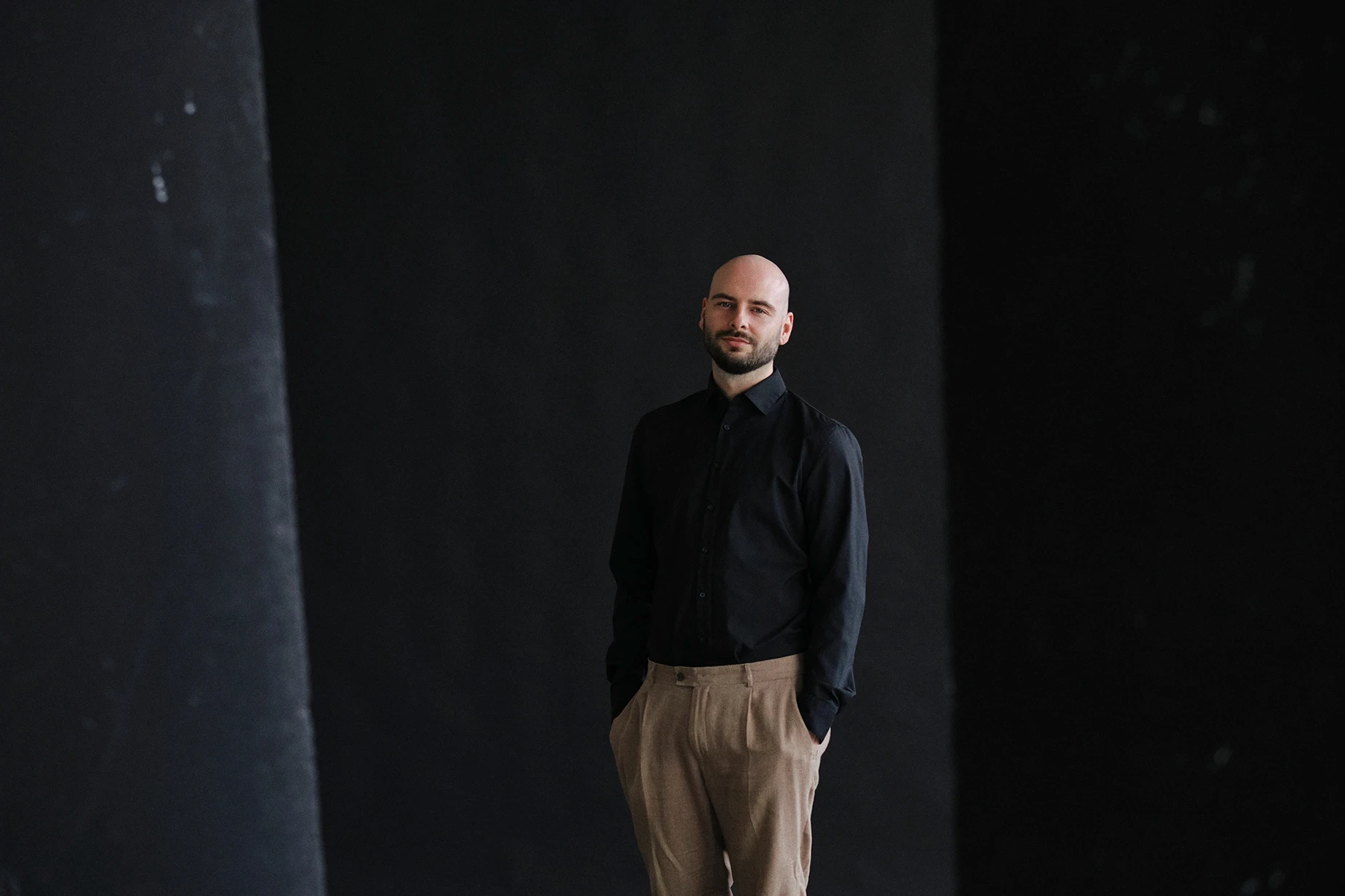 Lukas Corporate Business Portrait - Authentische Portraitfotografie Versicherungsberater Erfurt
