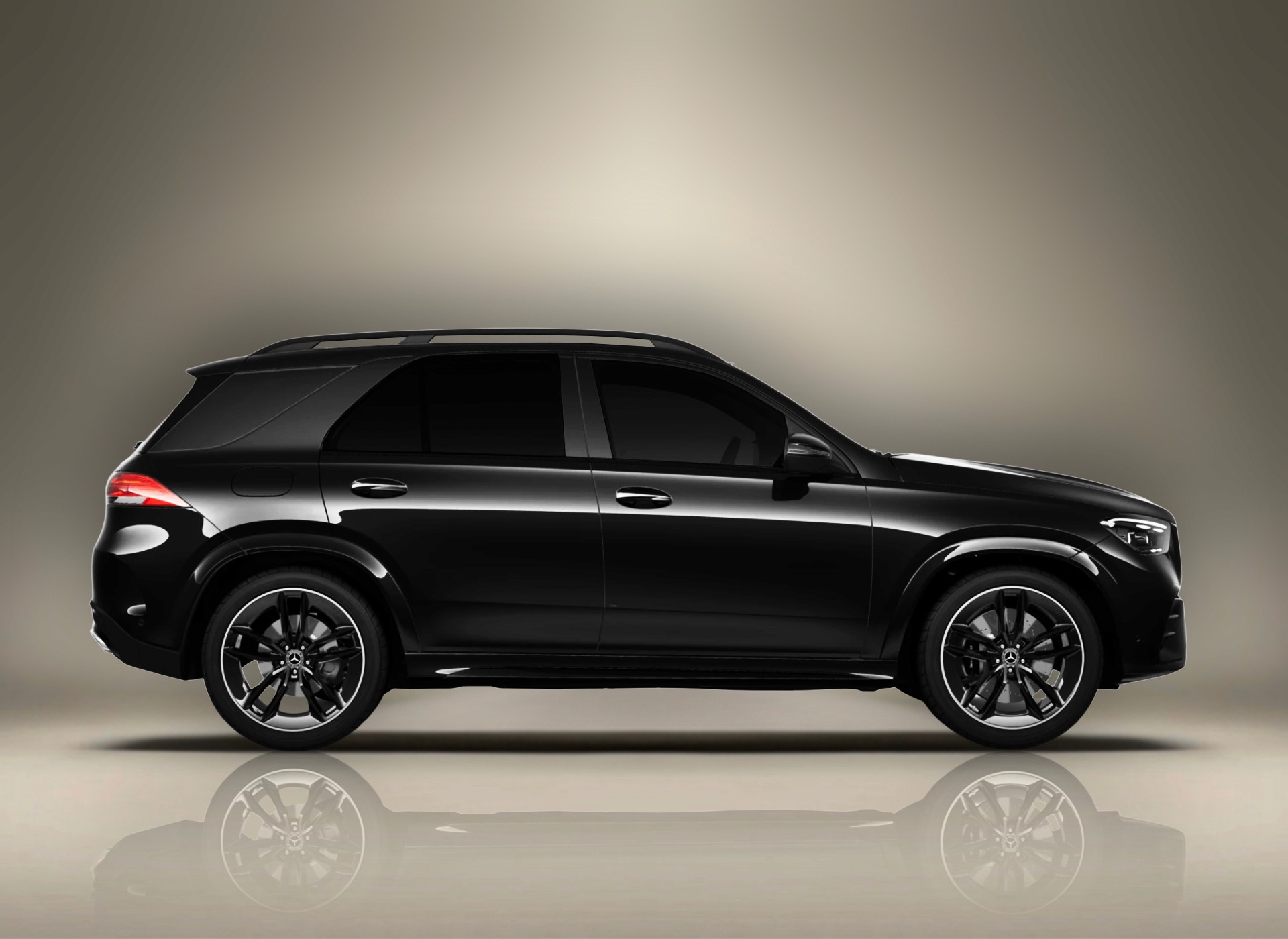 Location Mercedes GLE 350 Noir à Dubaï – Keyz Rent | SUV
