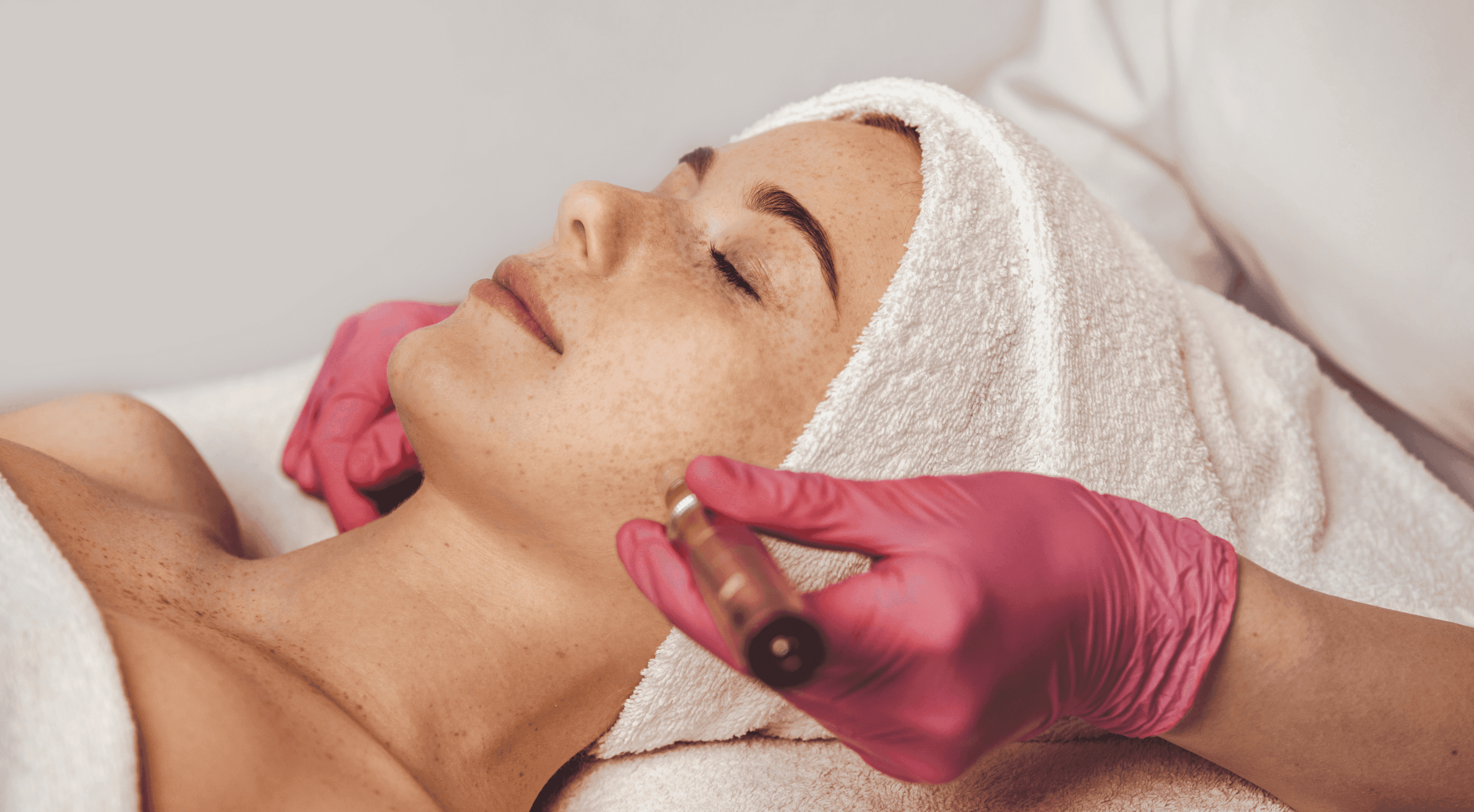 SkinPen Precison - mezoterapia mikroigłowa, poprawiająca elastyczność i wygląd skóry.