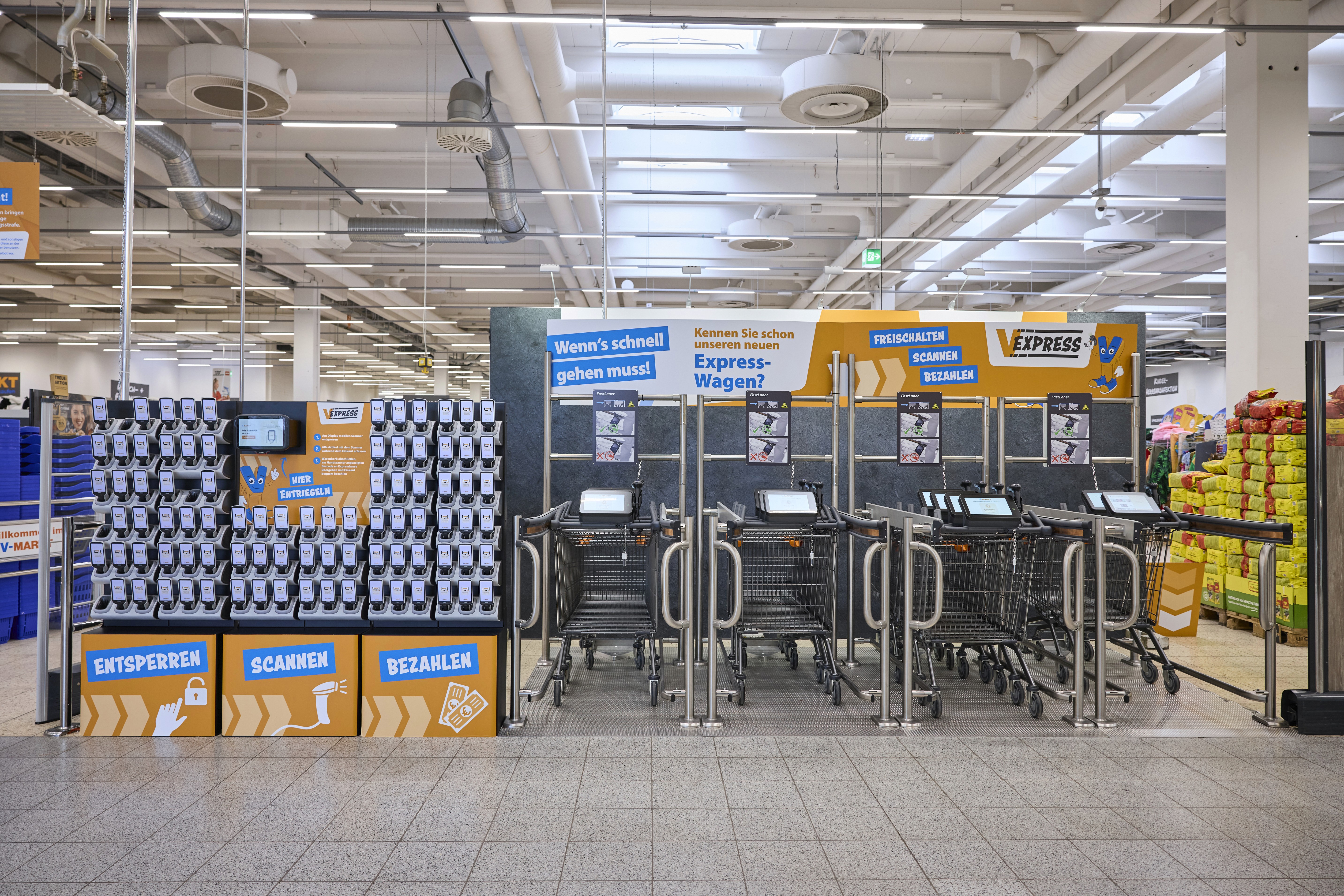 checkin station at v-markt in munich - shopreme self-checkout