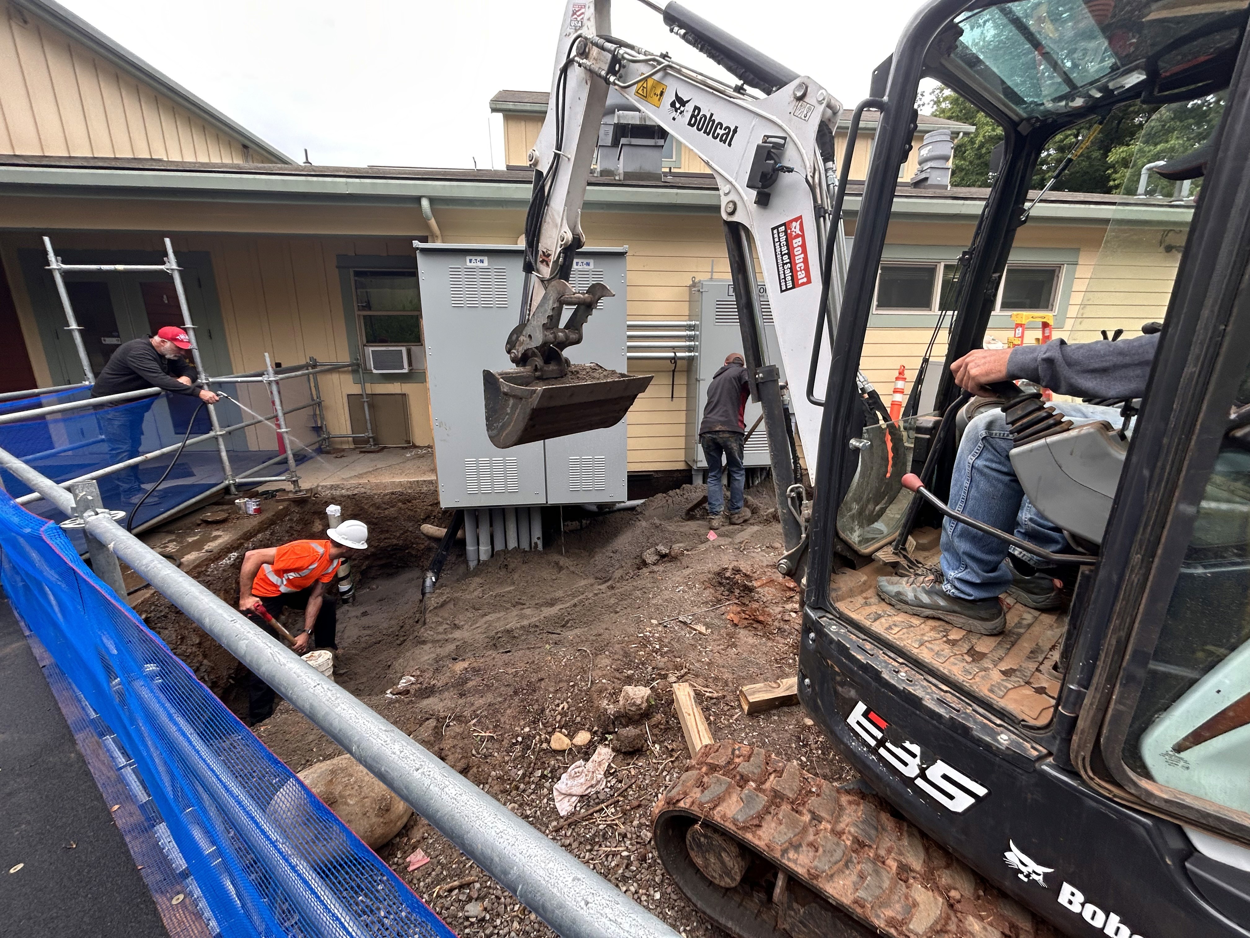 Heavy-duty concrete generator pad in Lake Oswego – Perfectly leveled and reinforced for maximum durability