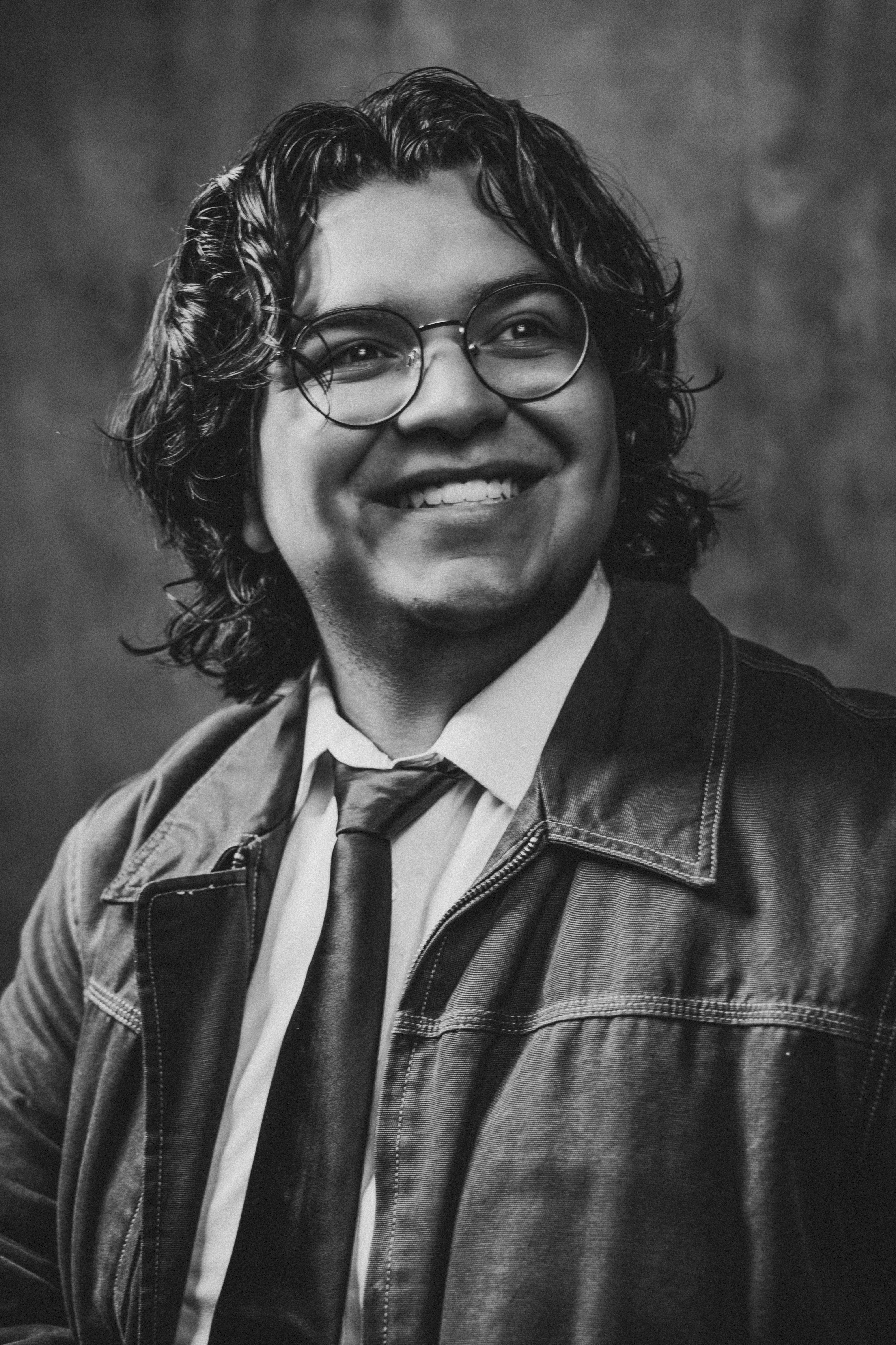 Friendly headshot of Frankie Fontana, local Claremont photographer. | FFotos