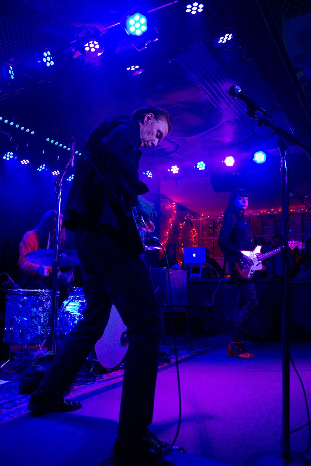 Messer Chups ripping it up at Moe's Alley in Santa Cruz.