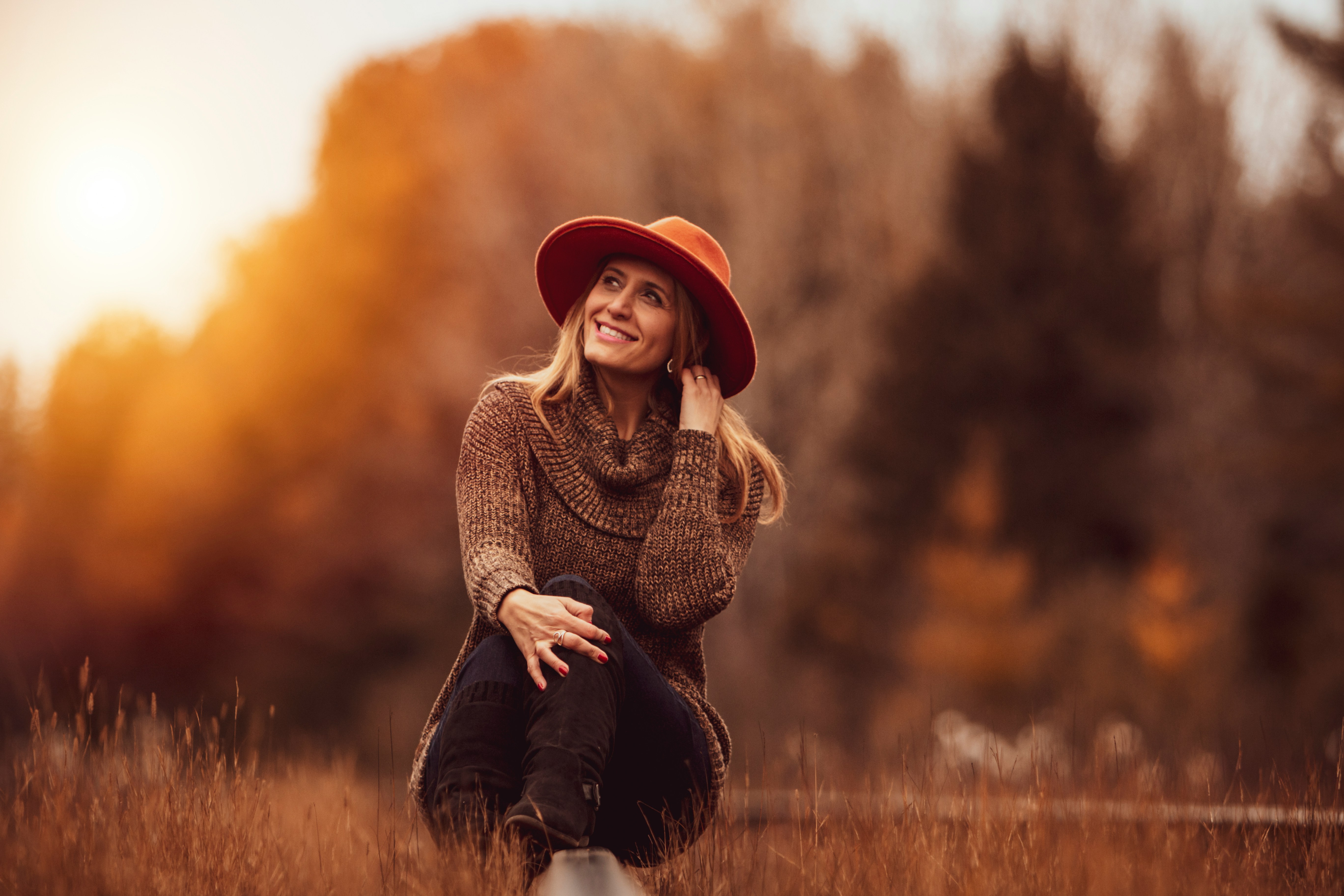 woman enjoying fall season - Fall Outfits