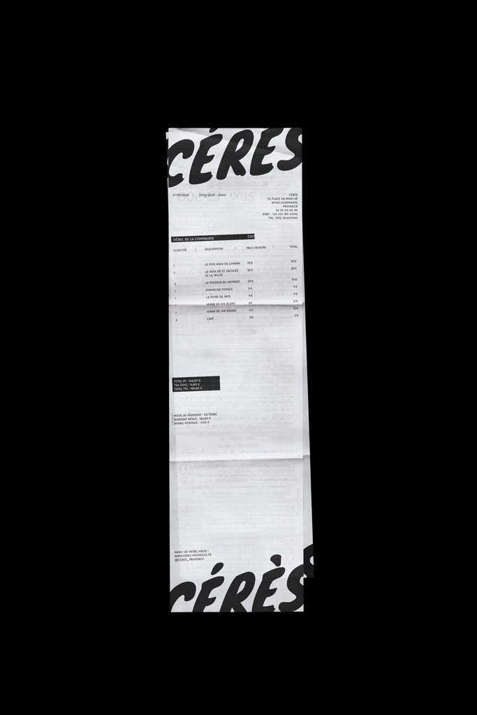 Packaging du restaurant Au fil du goût avec identité visuelle claire et design graphique épuré.