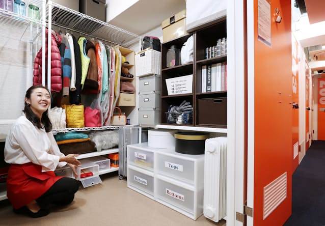 トランクルーム、収納の目安は8割 ラックで高さ出す - 日本経済新聞