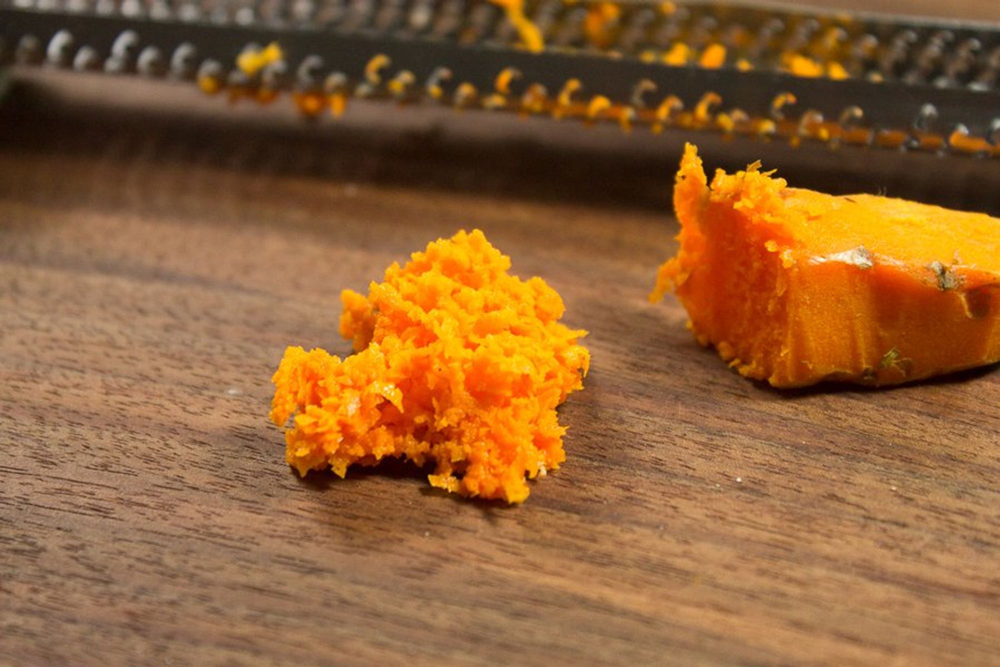 grated fresh turmeric