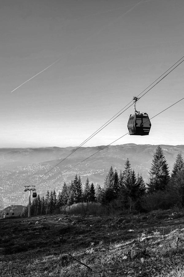 Luxury plane hire to Sarajevo - WWI history and National Theatre access