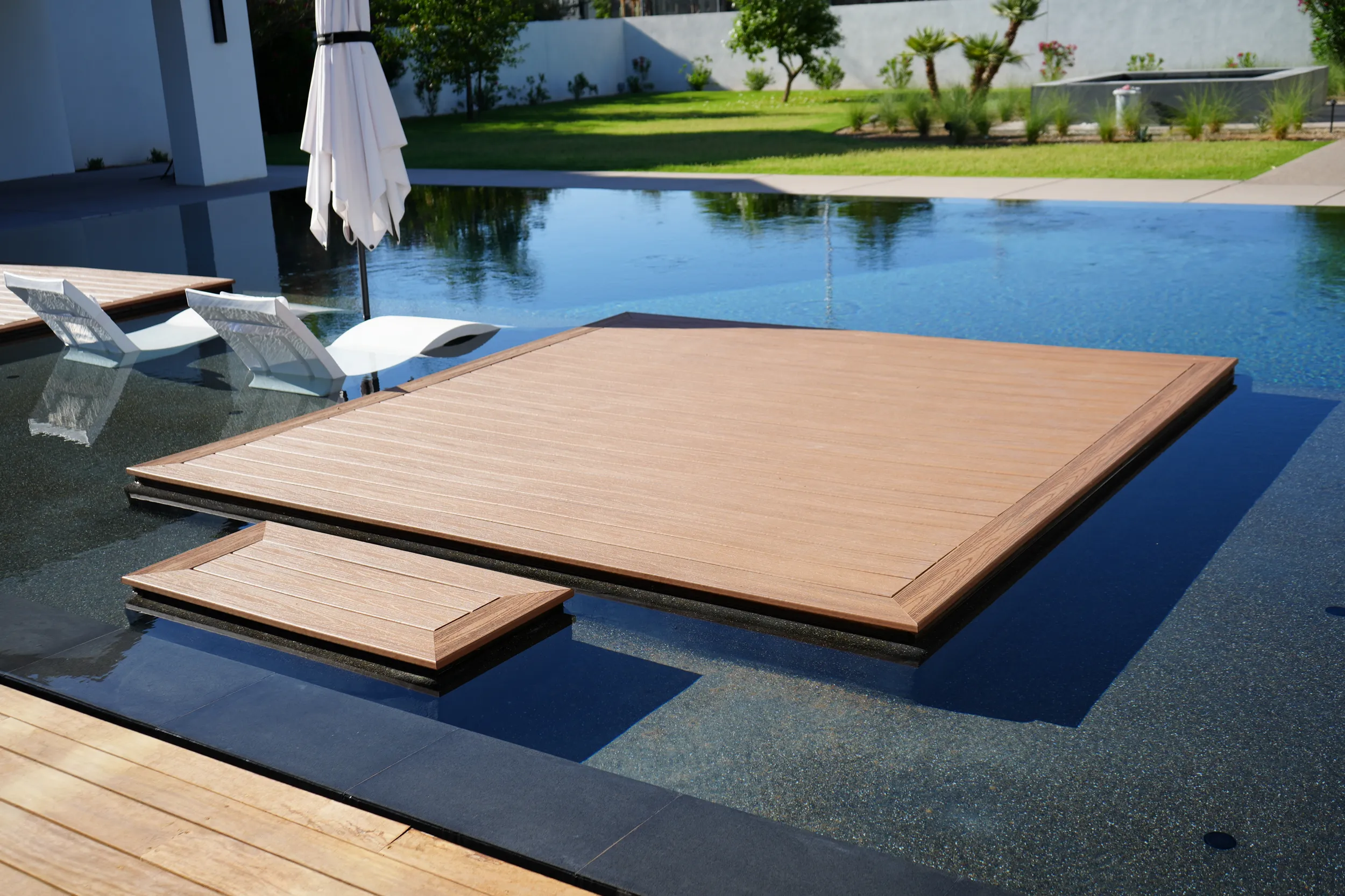 Trex Transcend® Composite Decking