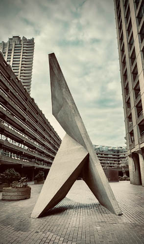Brutalist sculputre in the Barbican 7
