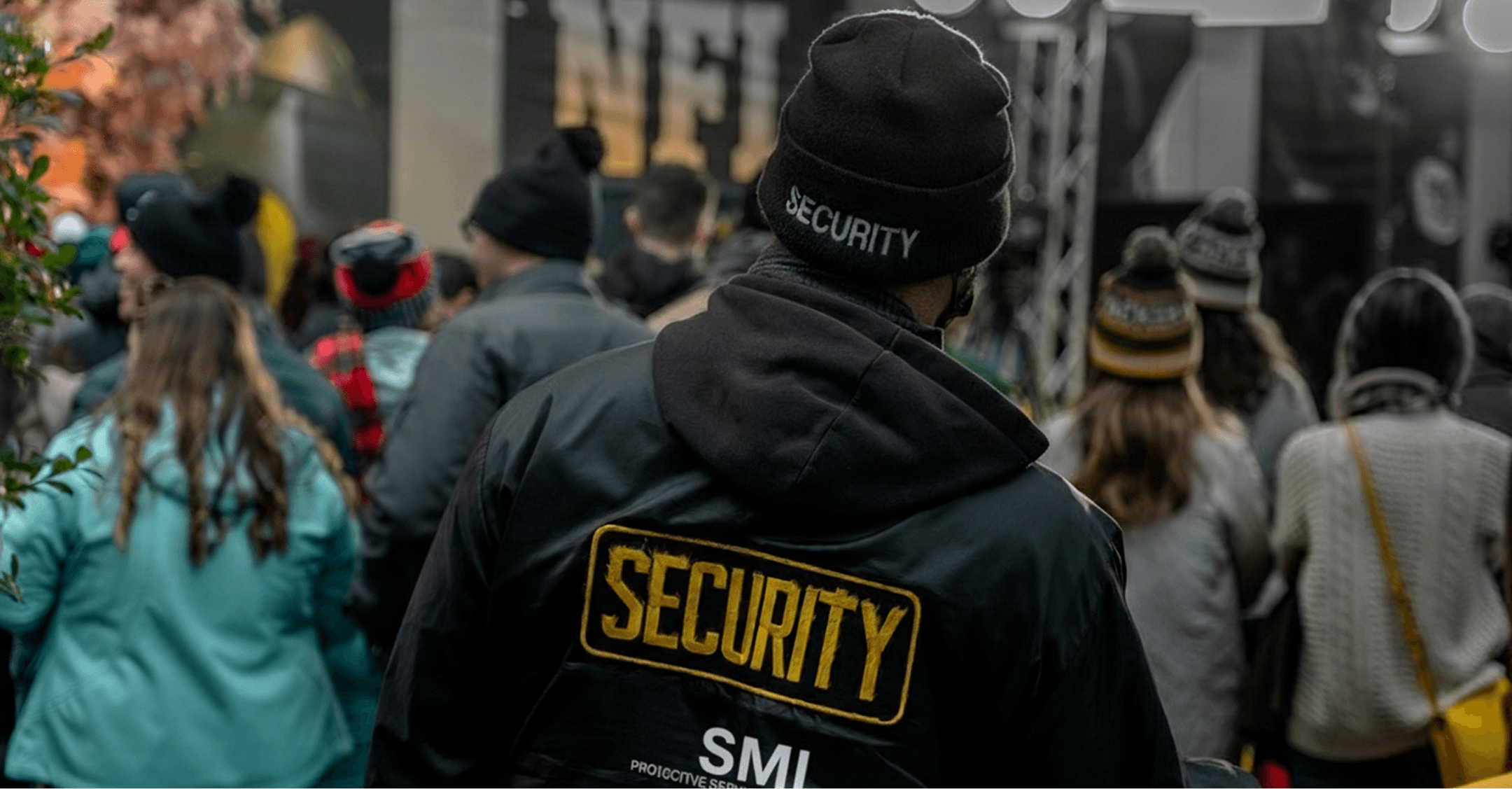 Dynamic picture of a cyclist riding downhill
