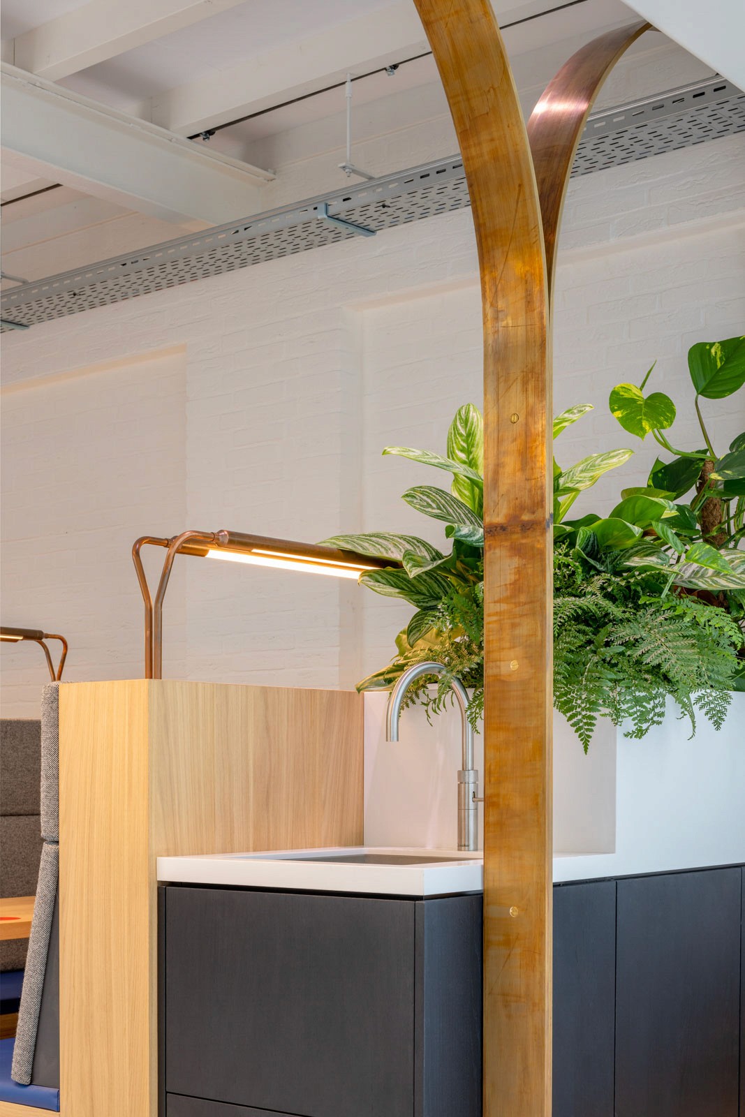 Mollie Payments founders club watertap by Positive Space