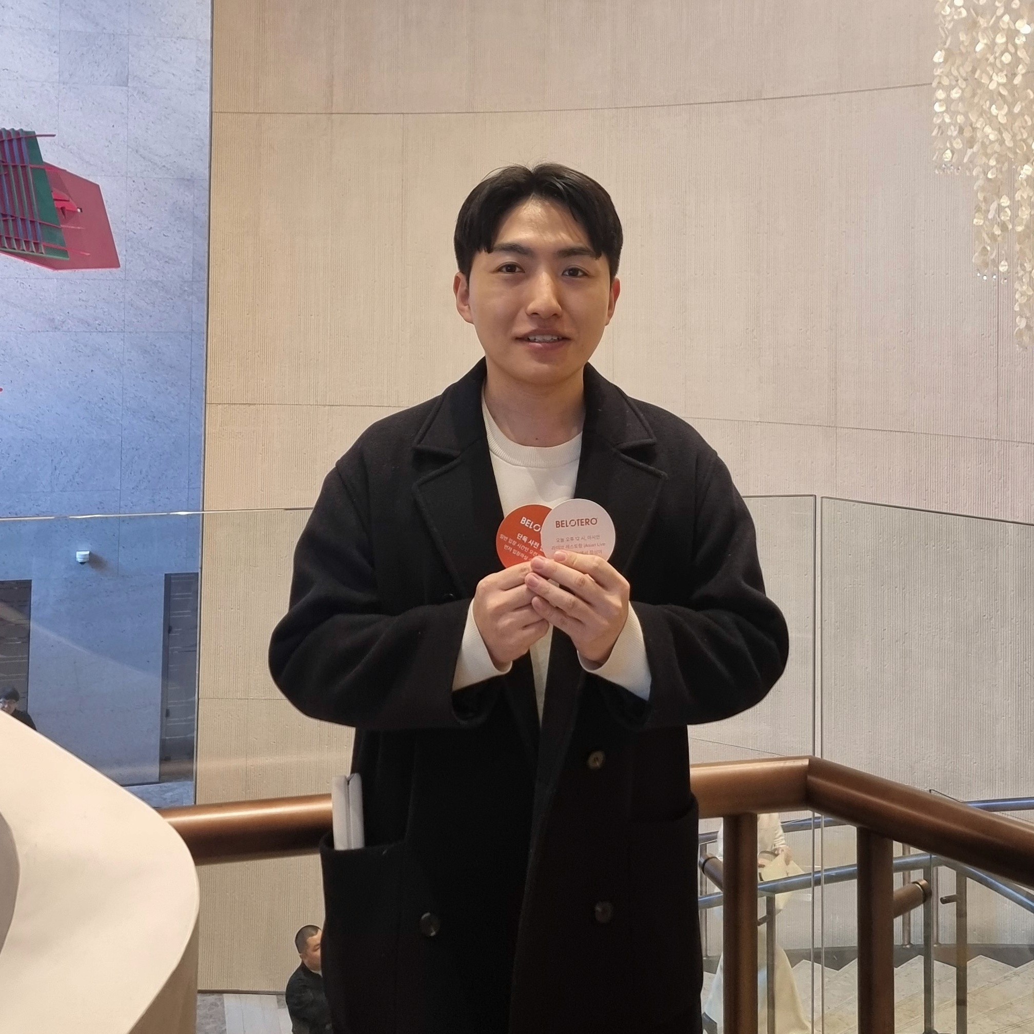 수염레이저제모 산적수염20회 필요합니다.