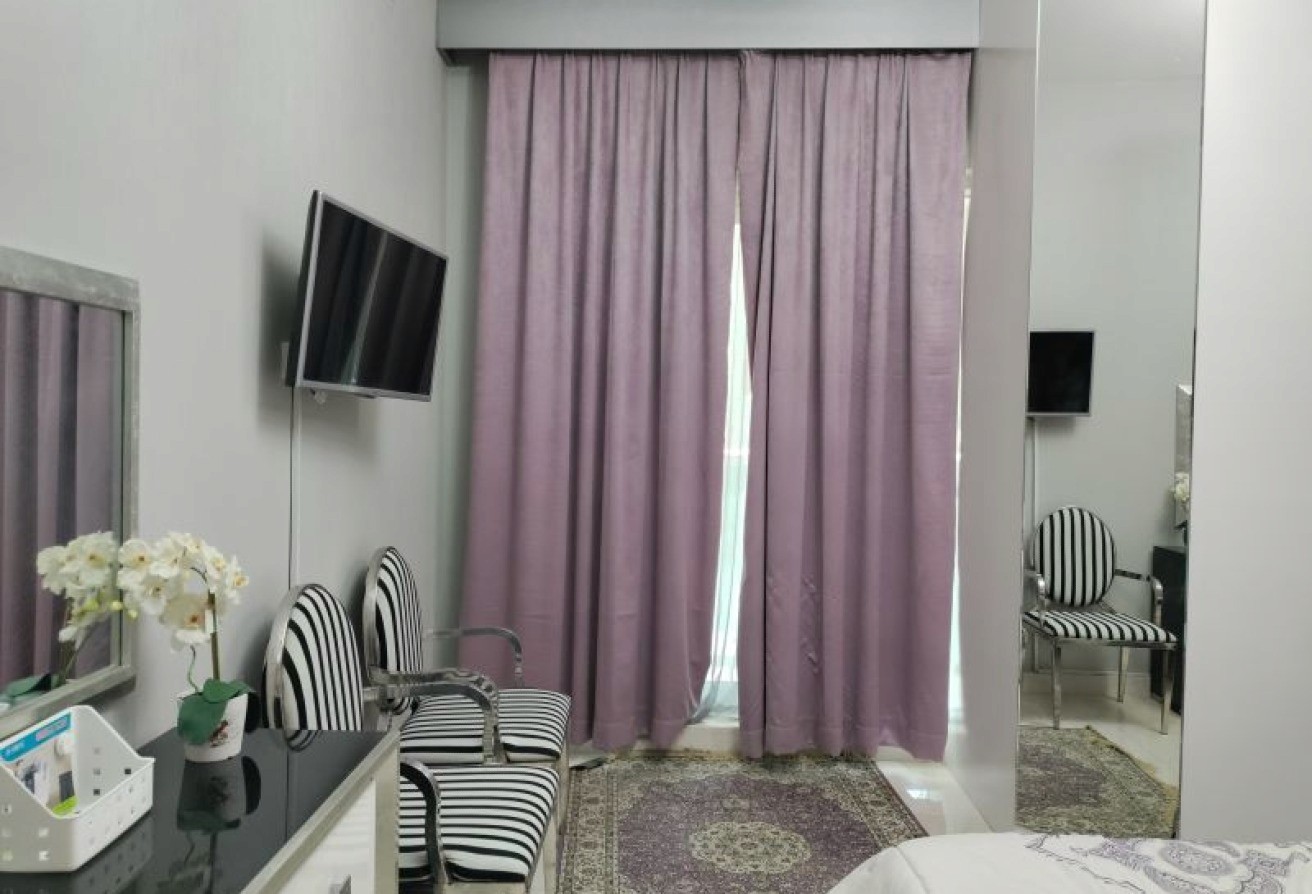 Gallery image 8