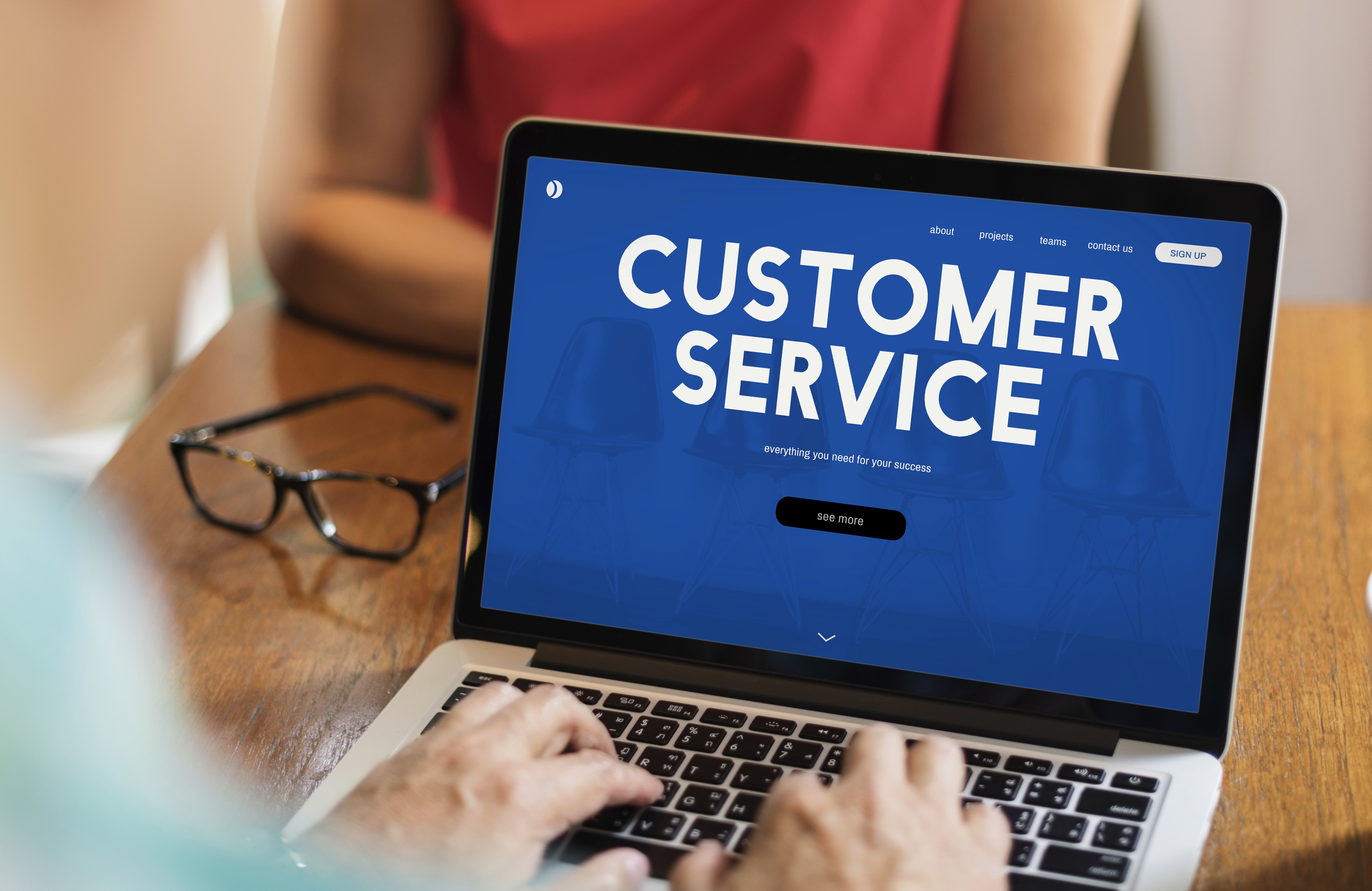 keep customer context support channels