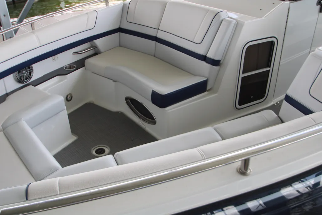Boat thumbnail 6