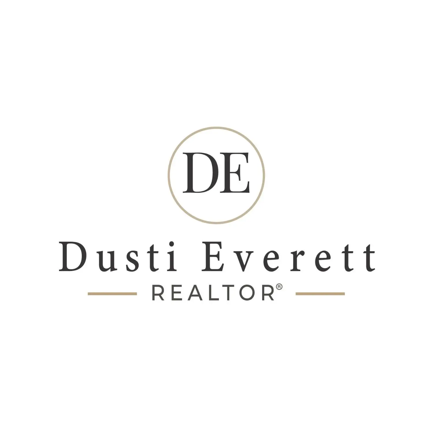 The image shows a logo with the letters "DE" in a circle above the name "Dusti Everett" and the word "Realtor" below, representing a real estate professional in Bradenton, FL.