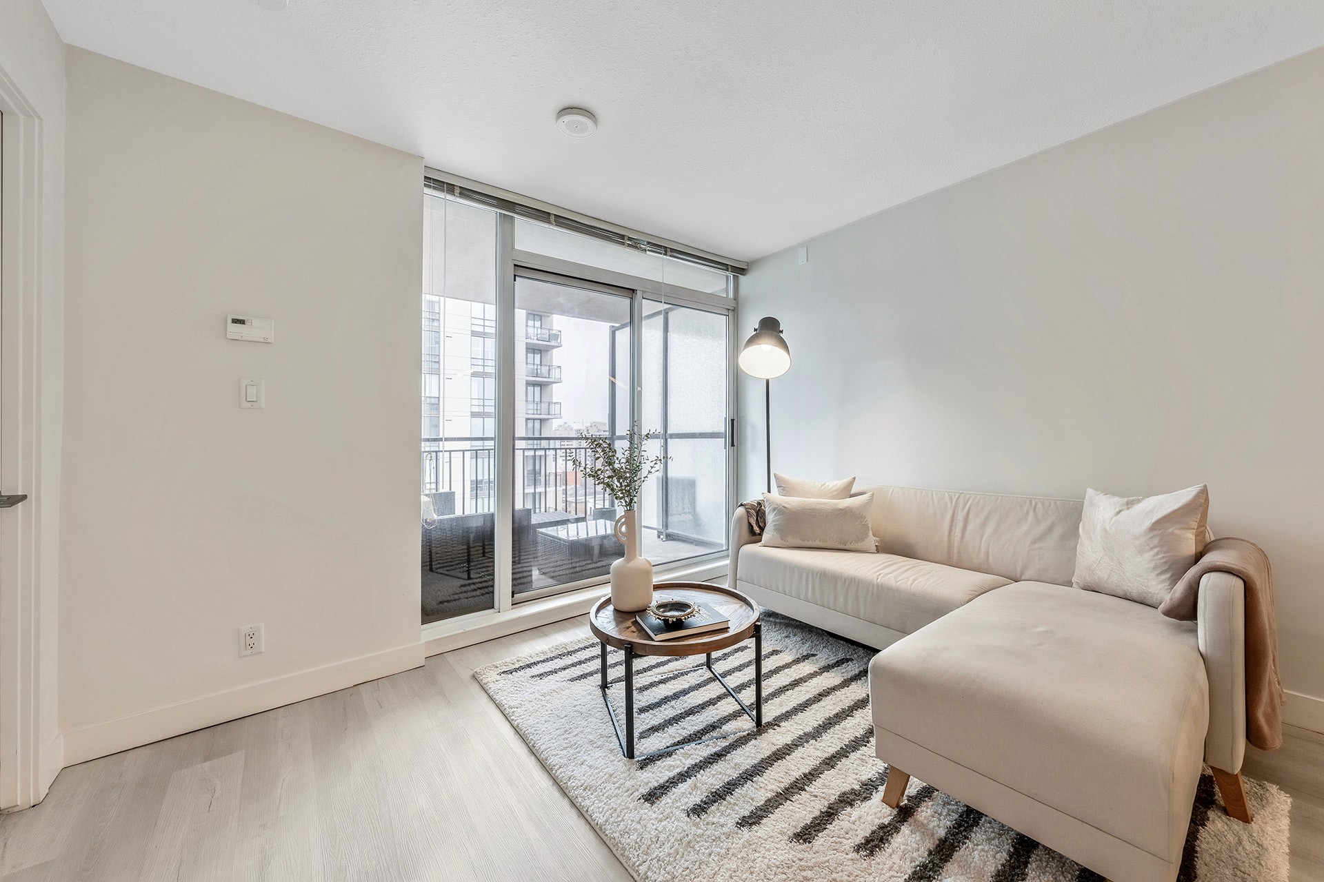 Image with the app presentation