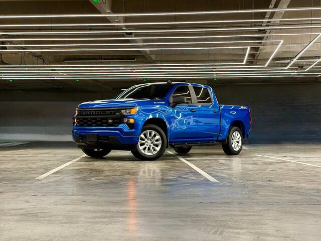 Chevrolet Silverado 5.3 V8 Custom Doble Cabina 4X4 At