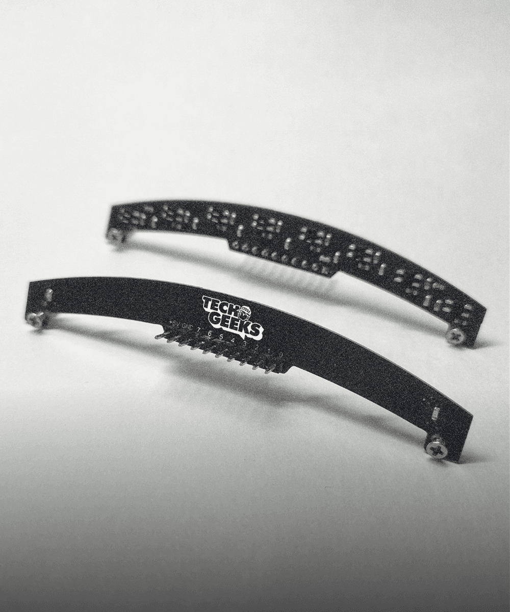 ARC8 8-channel IR sensor array x1 – included in TechGeeks kit packaging