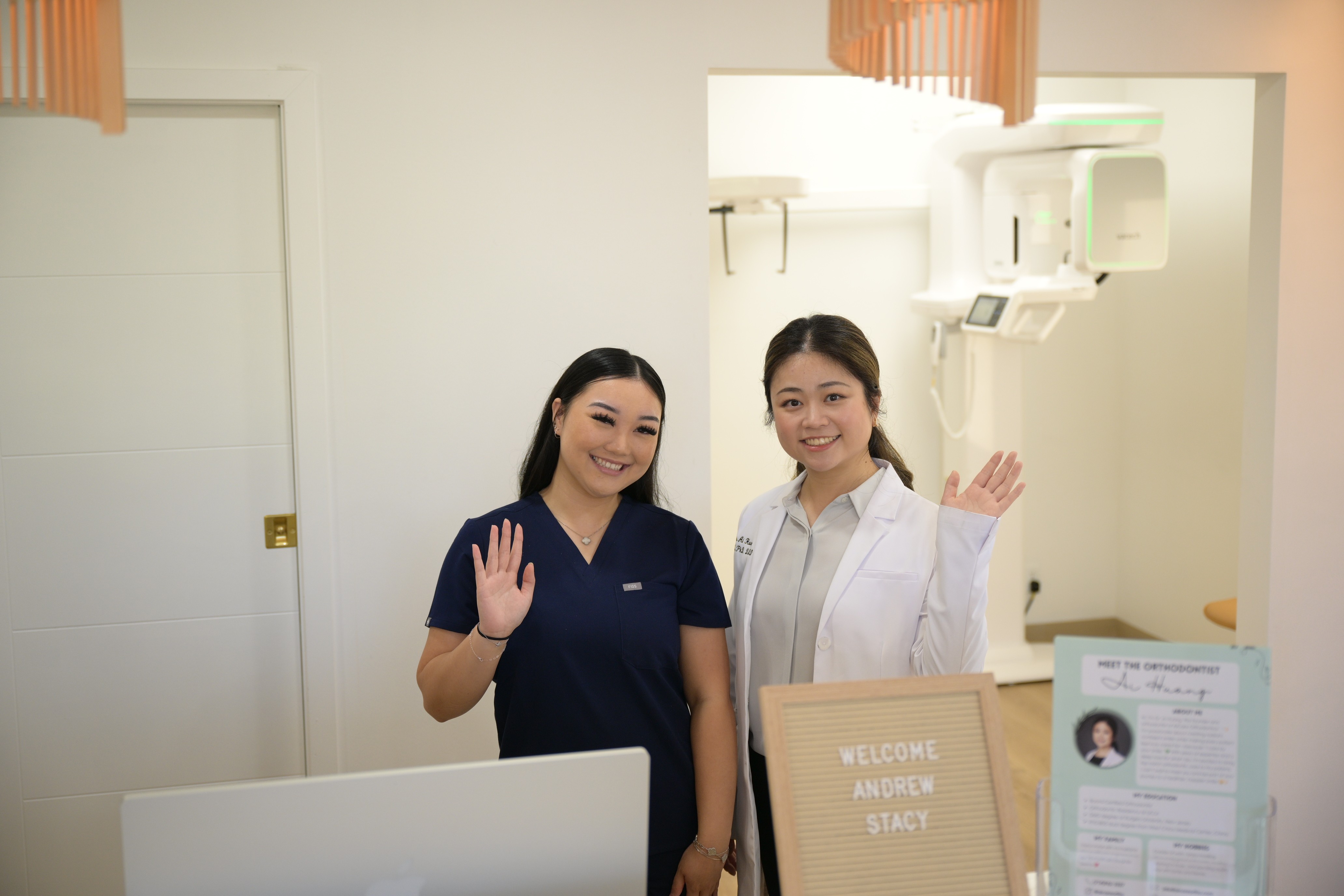 dr. ai huang and her frontdesk lady at AiCare Orthodontics