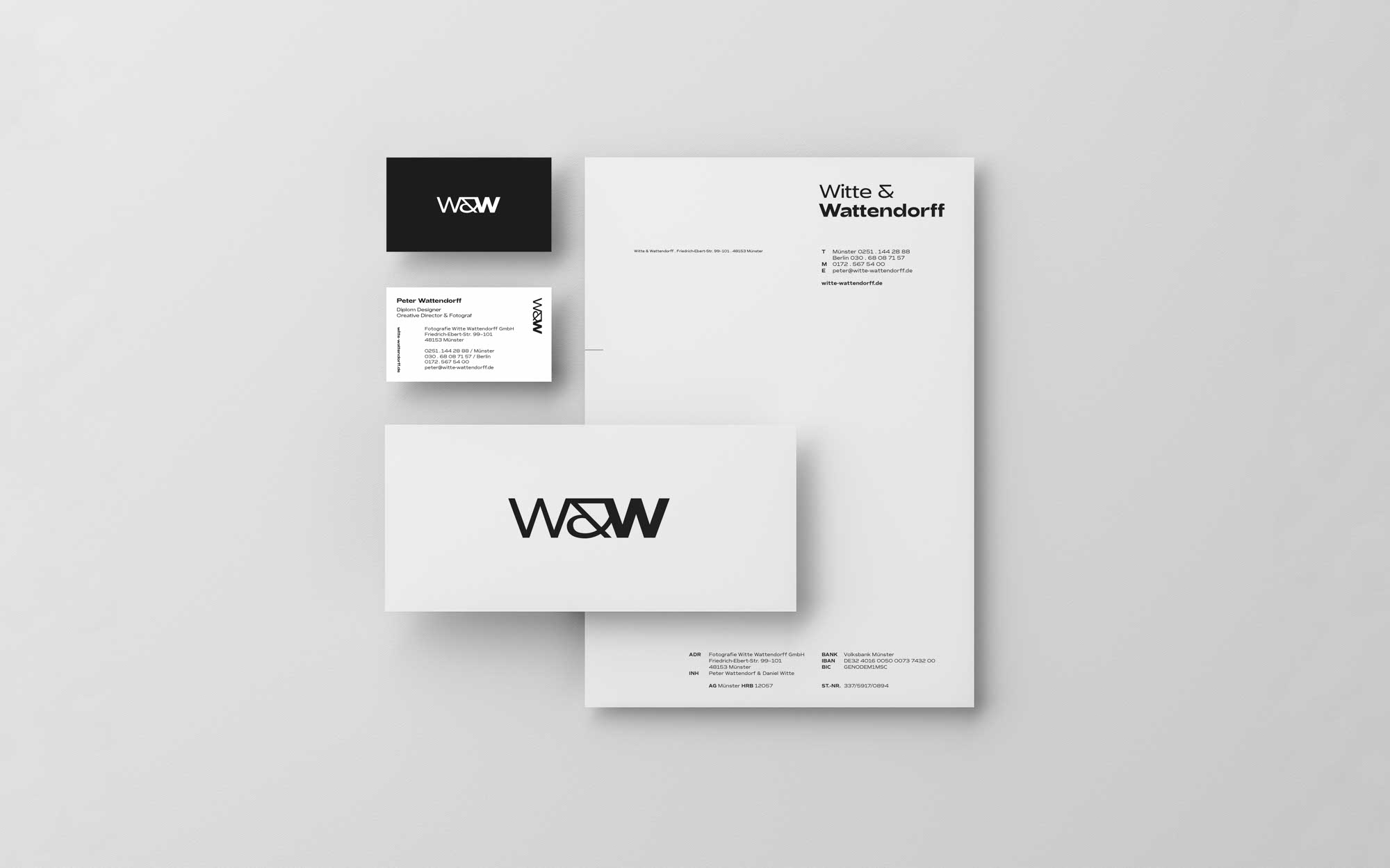 Typografiekonzept für das Fotografen-Duo – strukturiert, mit viel Weißraum