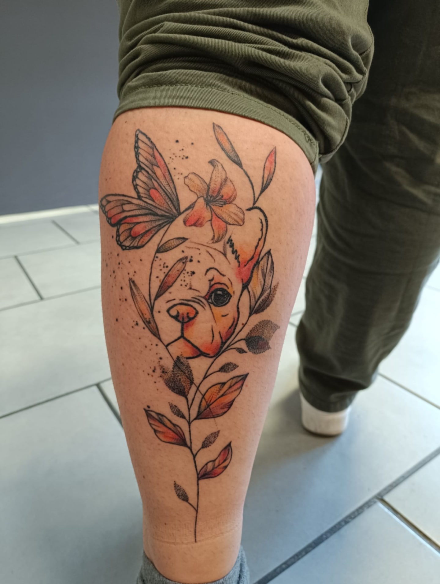 tatouage mollet homme couleur