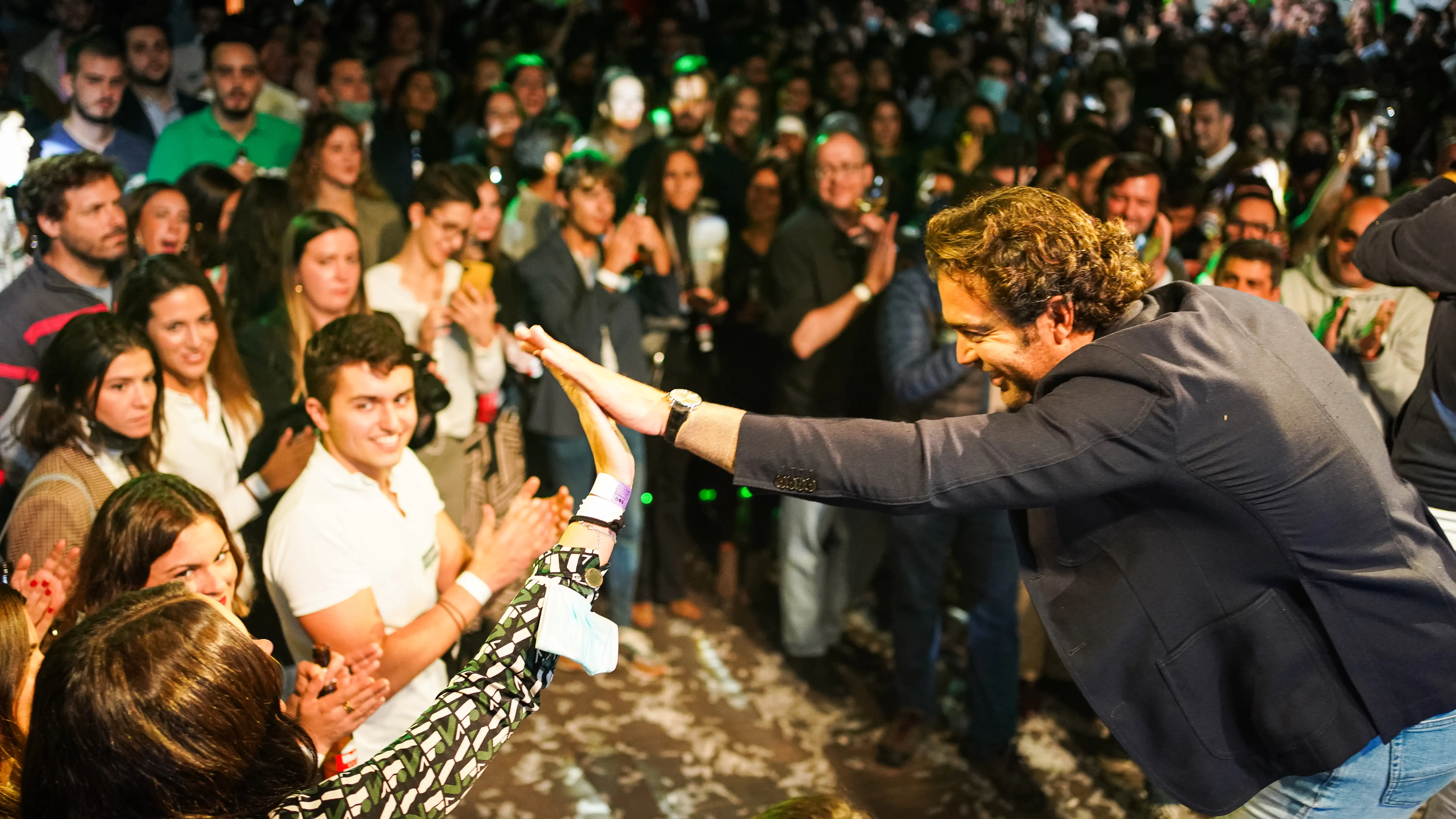 ThePowerMBA Networking +100 comunidades por toda España donde podrás conocer a tu próximo socio o tu próxima aventura profesional. 
