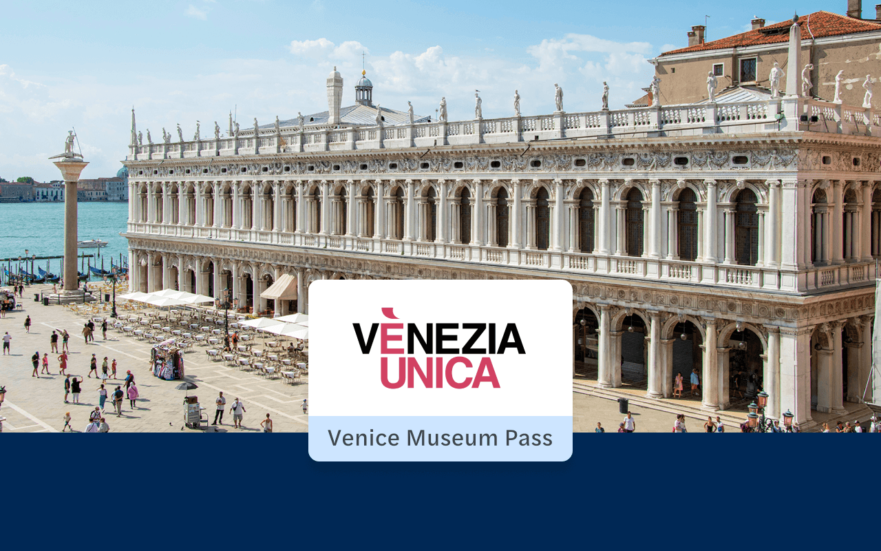 Venice Museum Pass con vista su palazzi storici e sul lungomare.