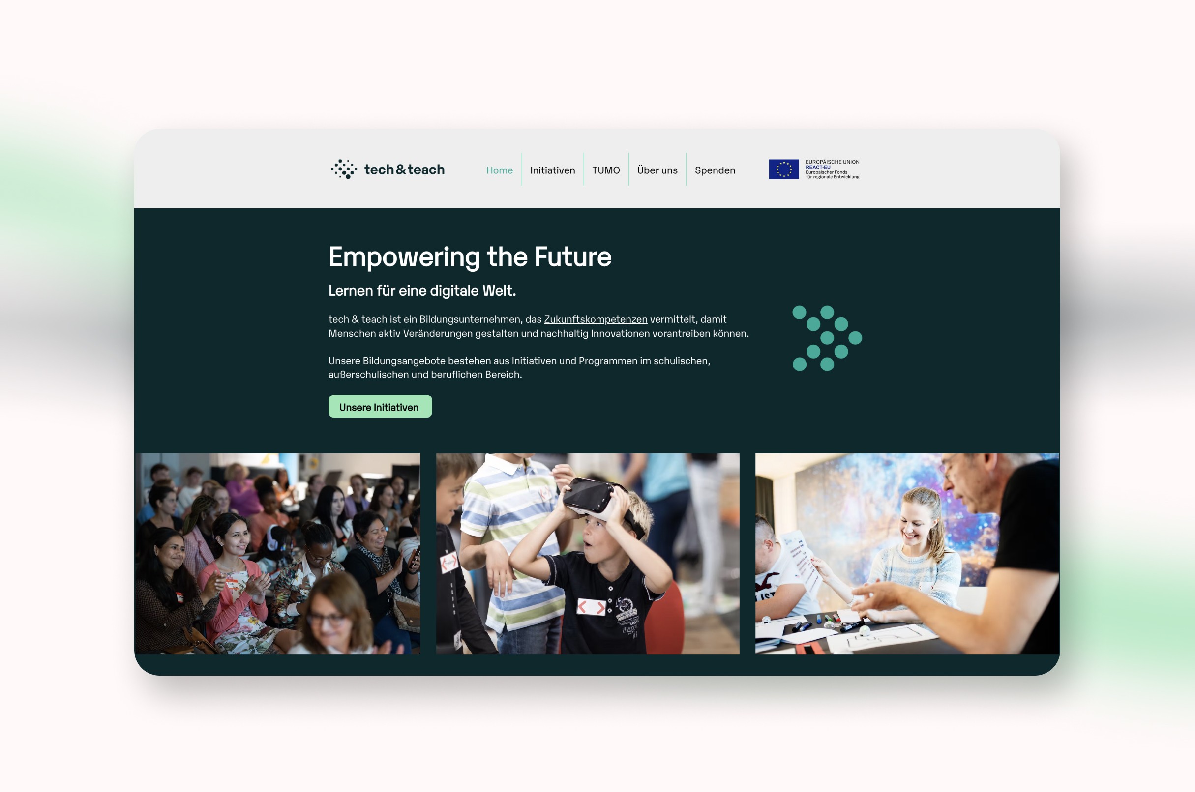 Thumbnail für die Website tech & teach. Gezeigt wird der Homescreen der Website. Im Hintergrund sind grüne und graue Farbverläufe zu sehen.