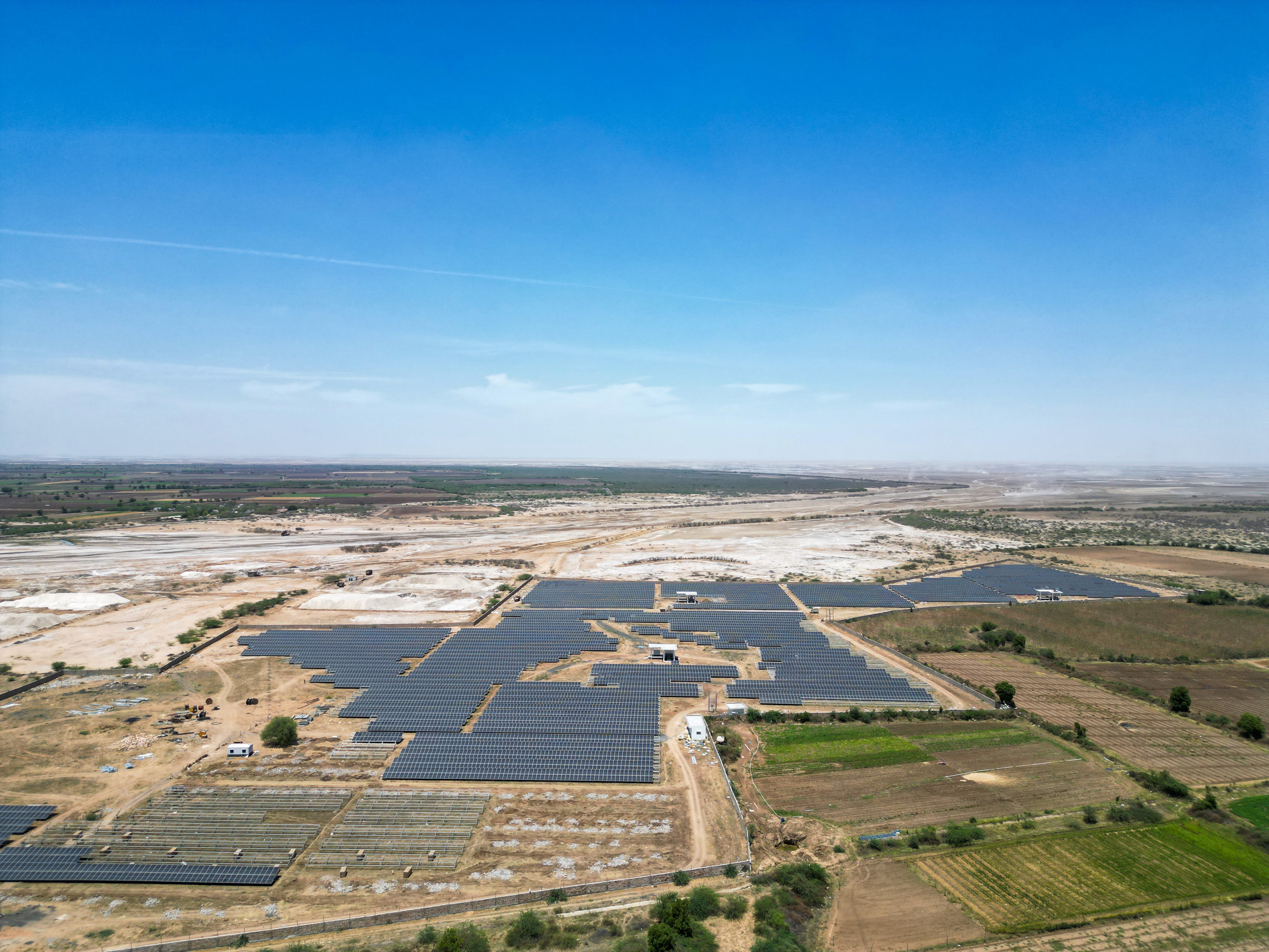 energy savings commercial buildings, solar power for hotels, solar solutions for manufacturing, affordable solar EPC company & reliable solar contractor India