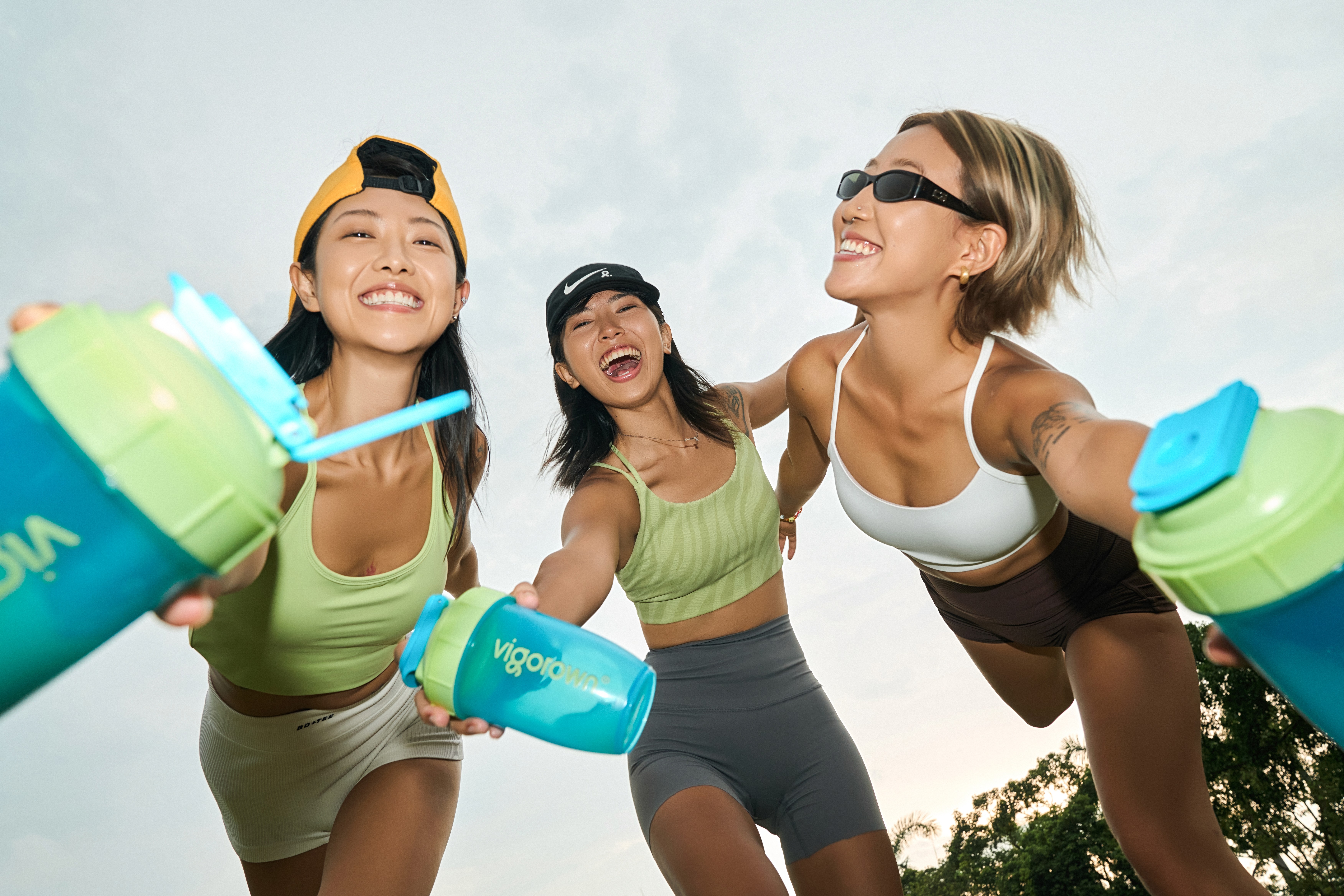 two couple of woman and man