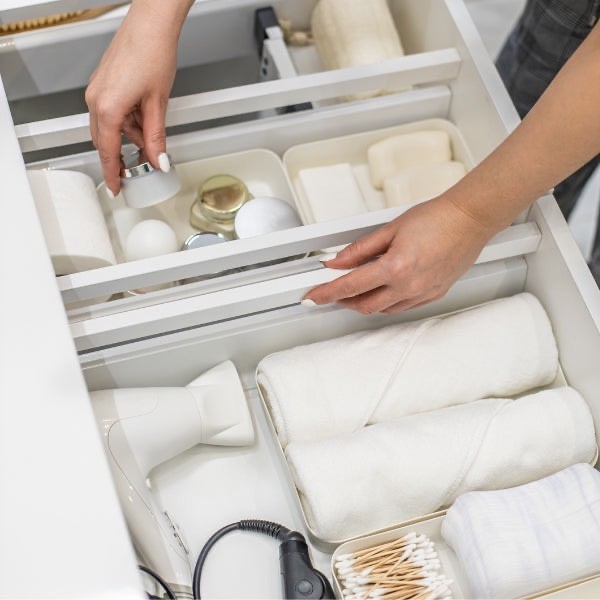 Smart Storage Solution to Declutter Your Home