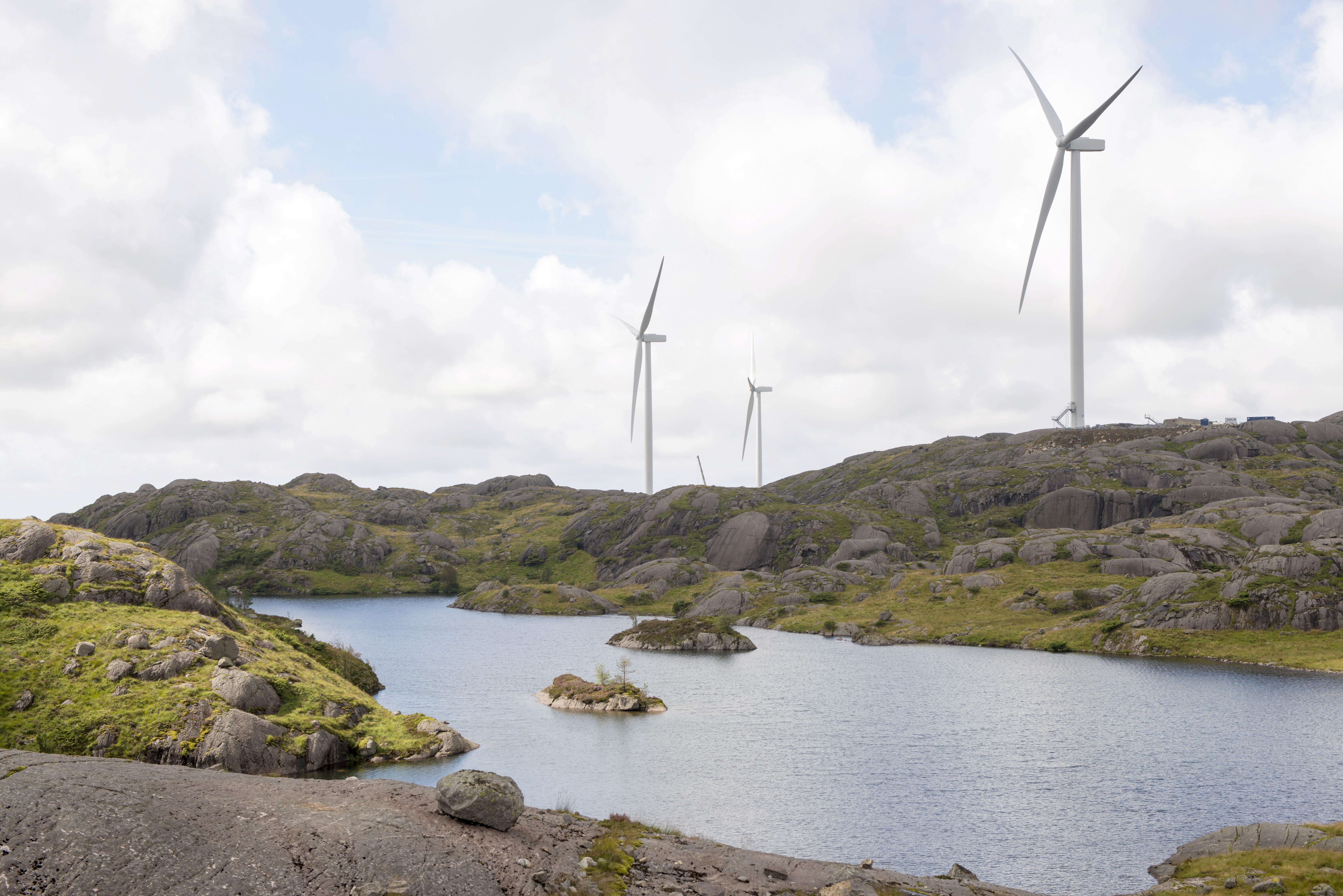 Vindturbiner i landskap