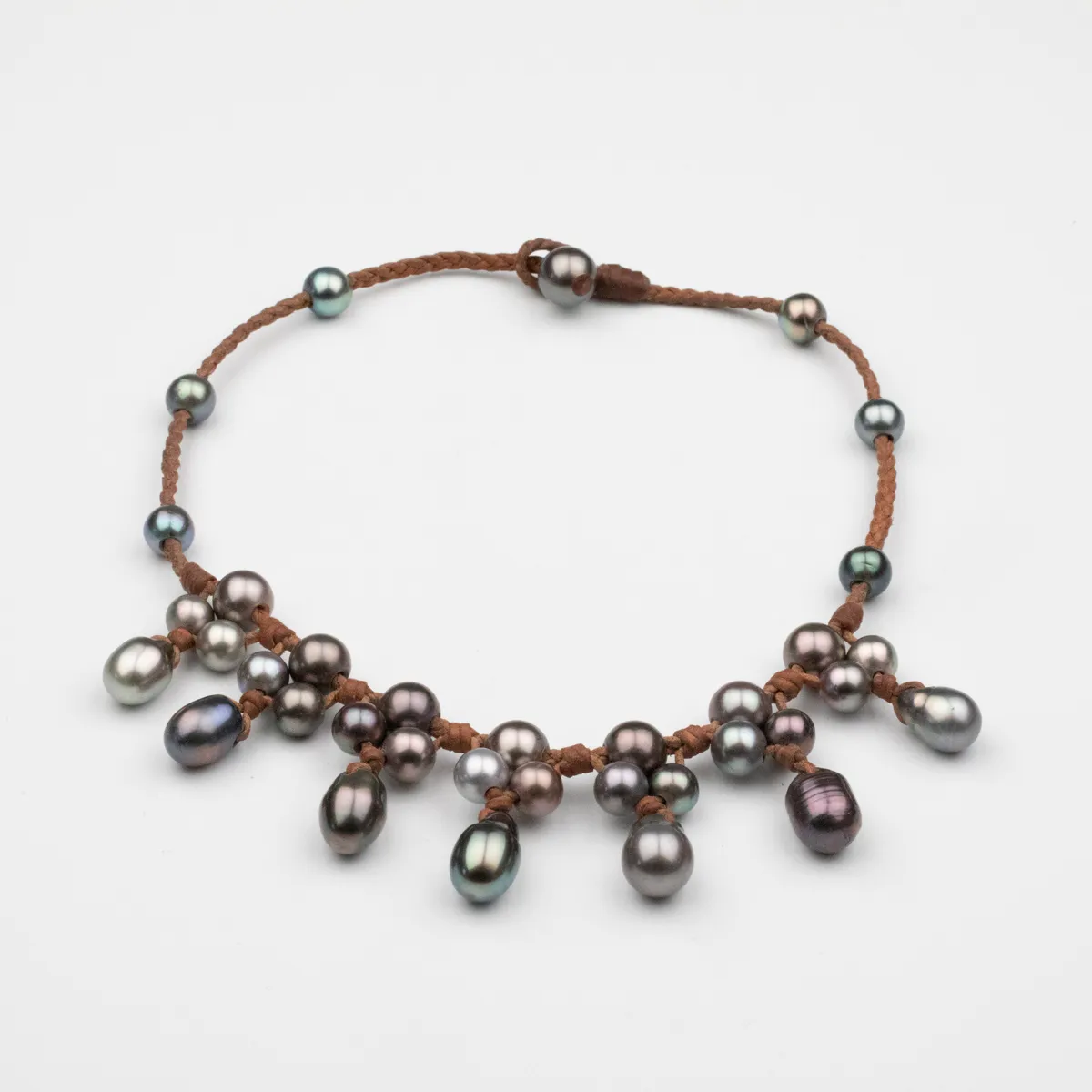 Tahitian Pearl choker necklace with baroque drop and round pearls hand-knotted on braided cognac leather cord — Manos de Oro Saint Barth