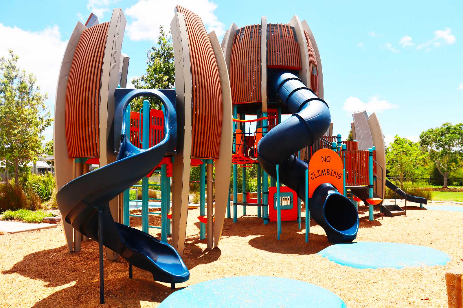 https://elliesgoldcoastparks.com/content/images/2023/12/eagle-tree-park-playground-5.jpg