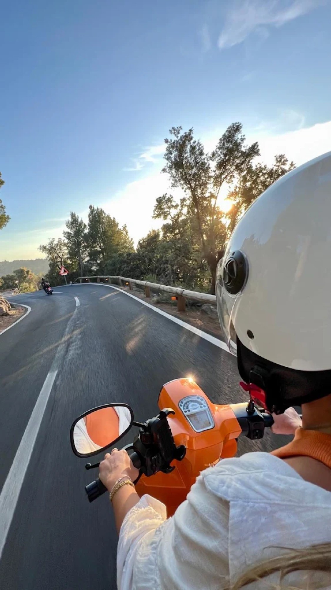 The winding road between Sóller and Deià