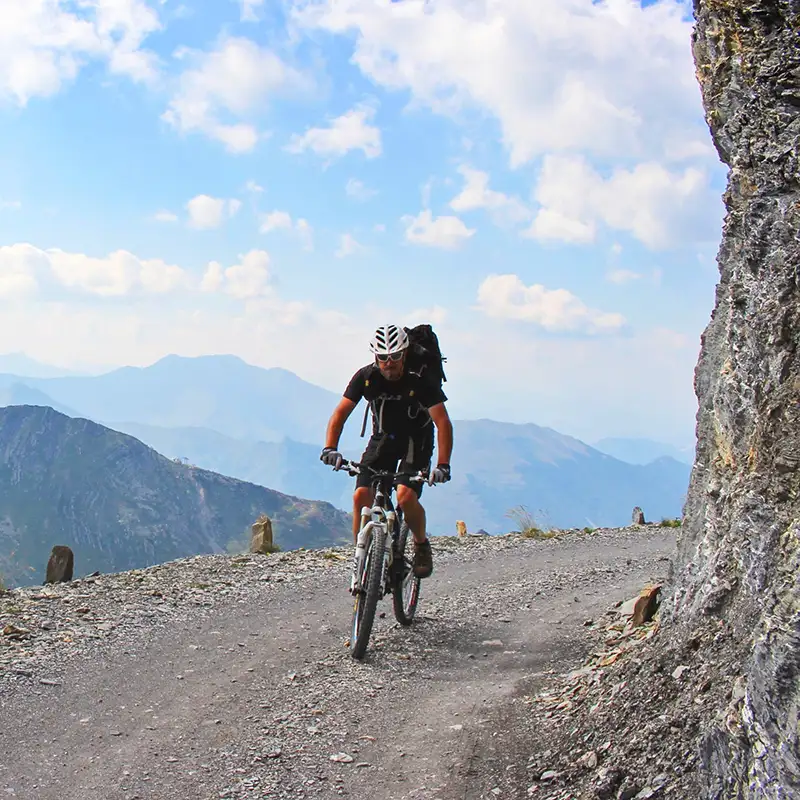 Terrengsykkeltur i Italia med Expa Travel – Fra De maritime Alpene til Middelhavet