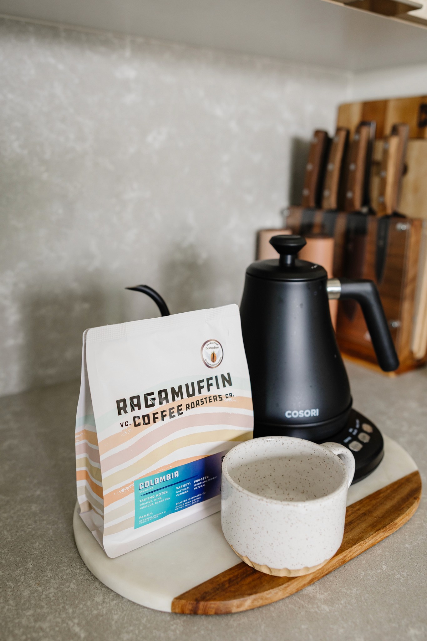 Ragamuffin coffee bag packaging with grinder and brewing setup