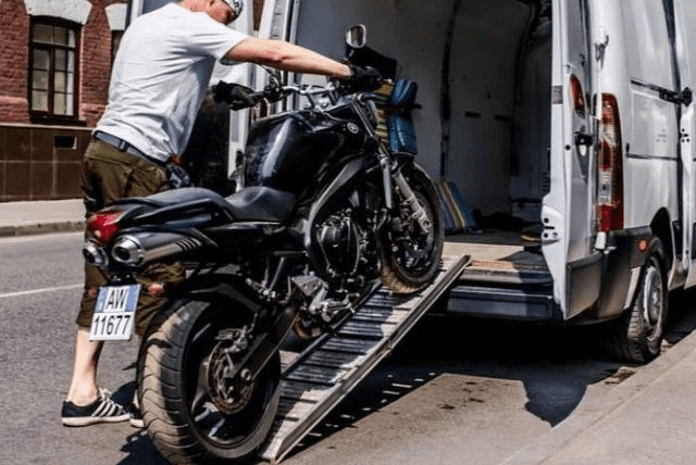 Scooter towing service photo