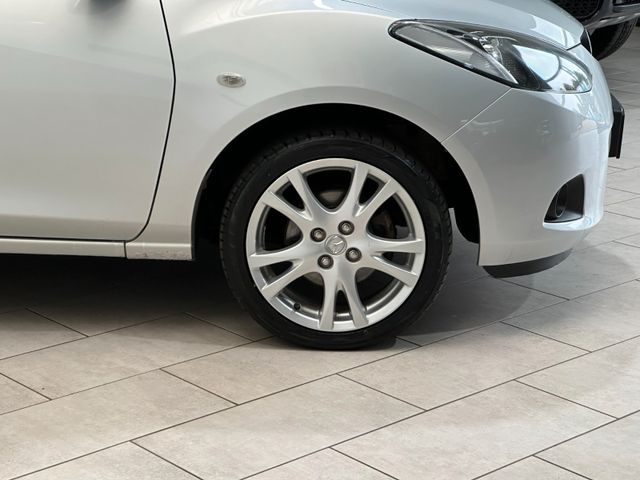 MAZDA 2 2009 SILVER Gebrauchtwagen - Galeriebild 5