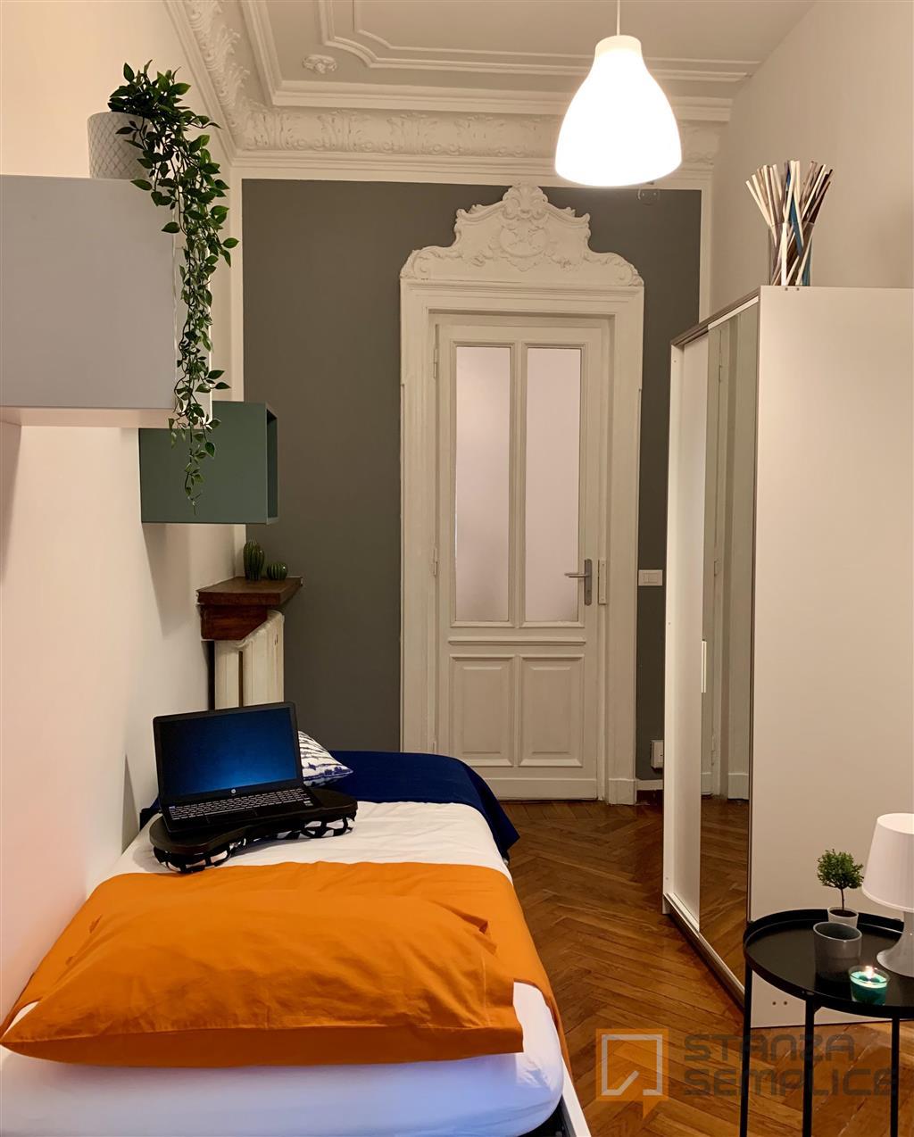 Stanza di 10.5 mq in Via Racconigi n., Torino