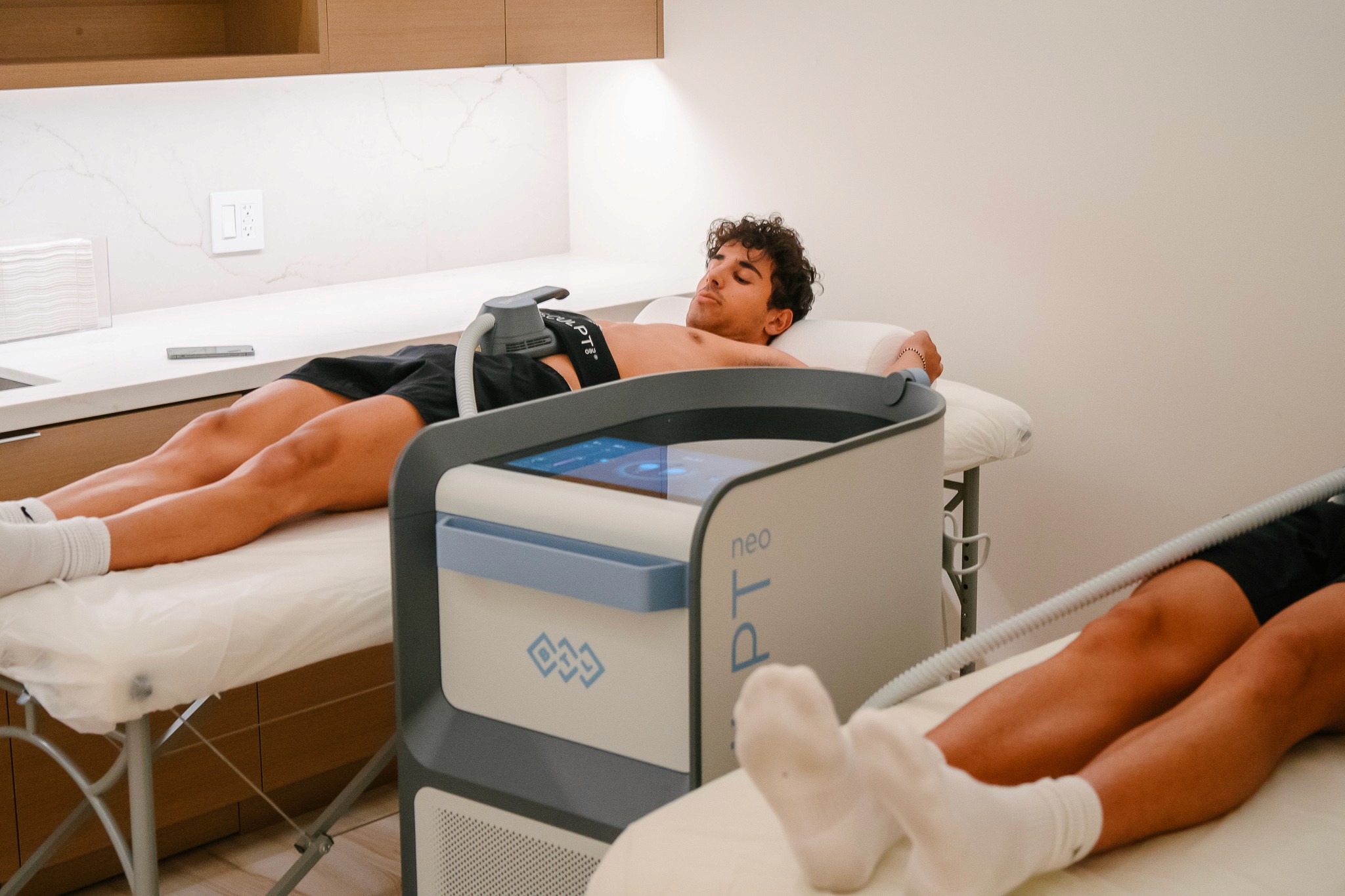 modern esthetics emsculpt neo