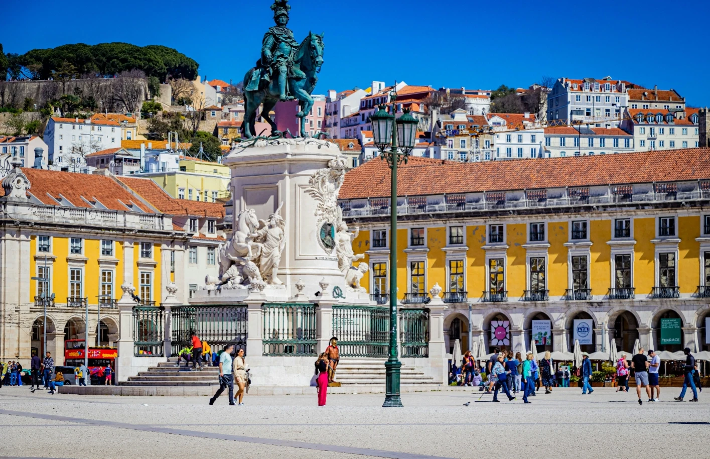 When is the best time to visit Lisbon?