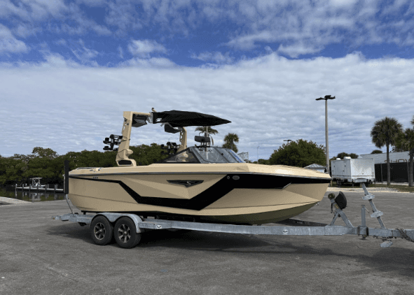 Nautique S23