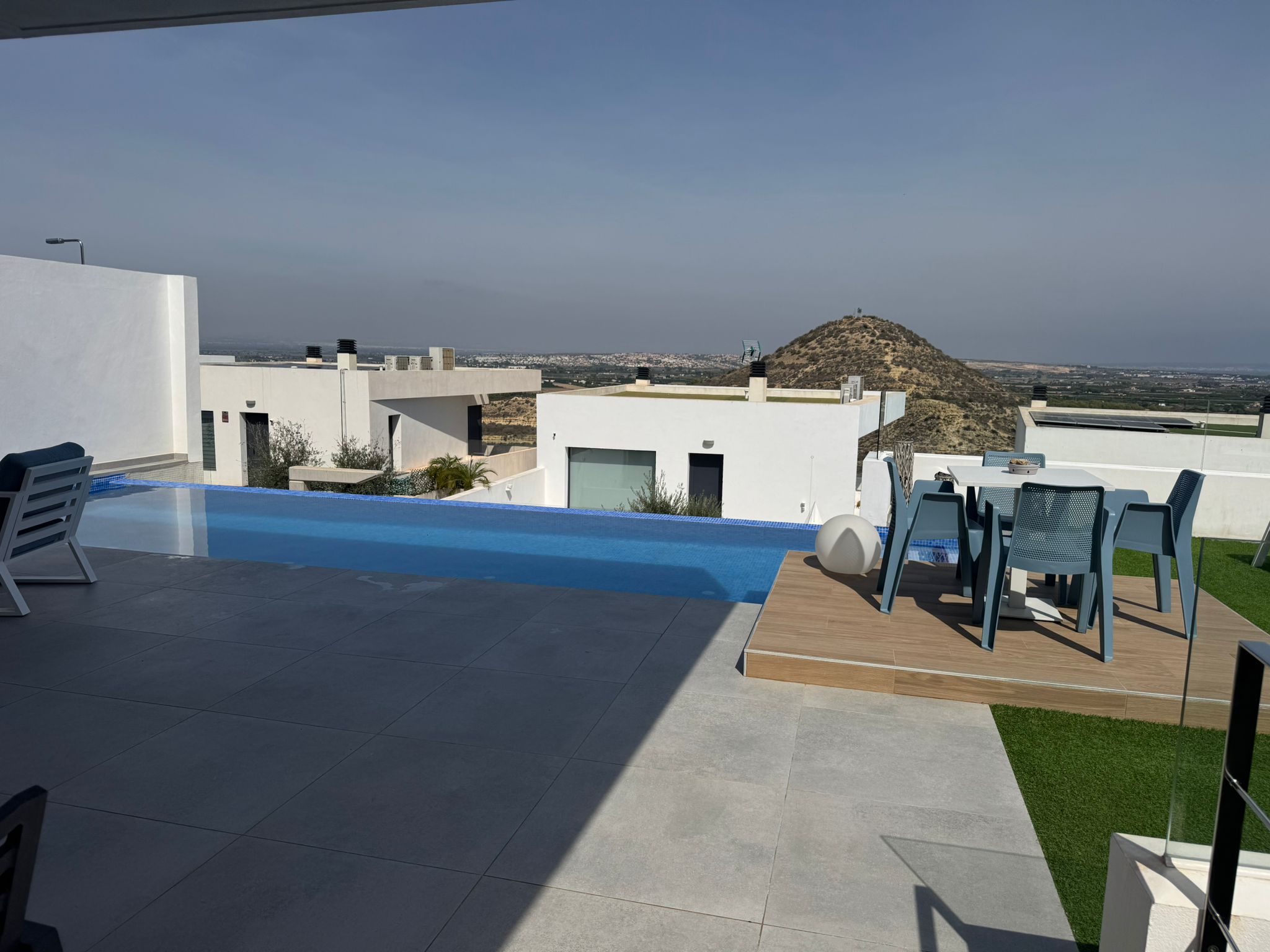 Villa Rojales construction récente — 2