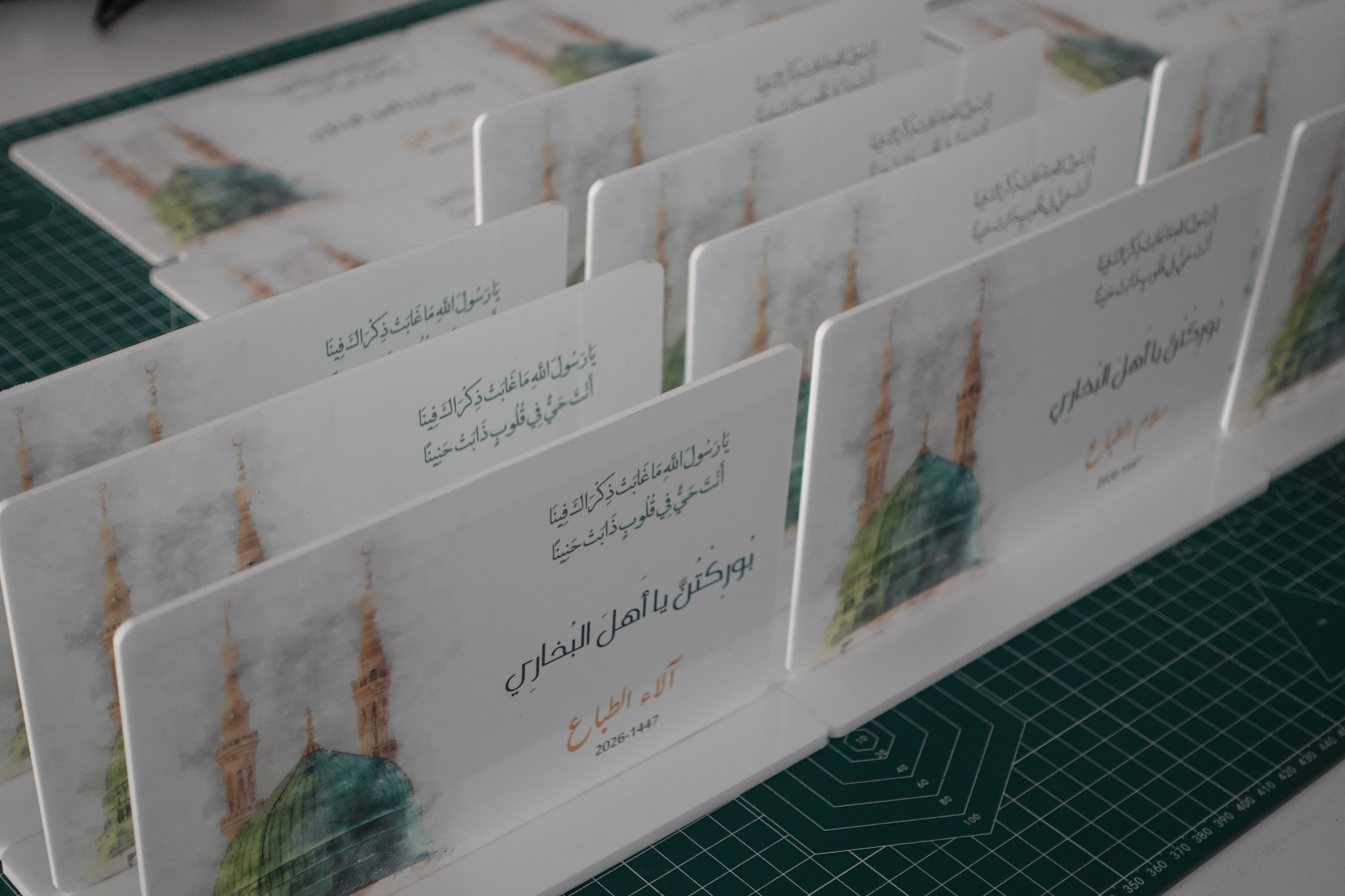 Acrylic-Customization-Acrylic-Stands-Acrylic-Boxes-Badges-&-More-in-the-UAE