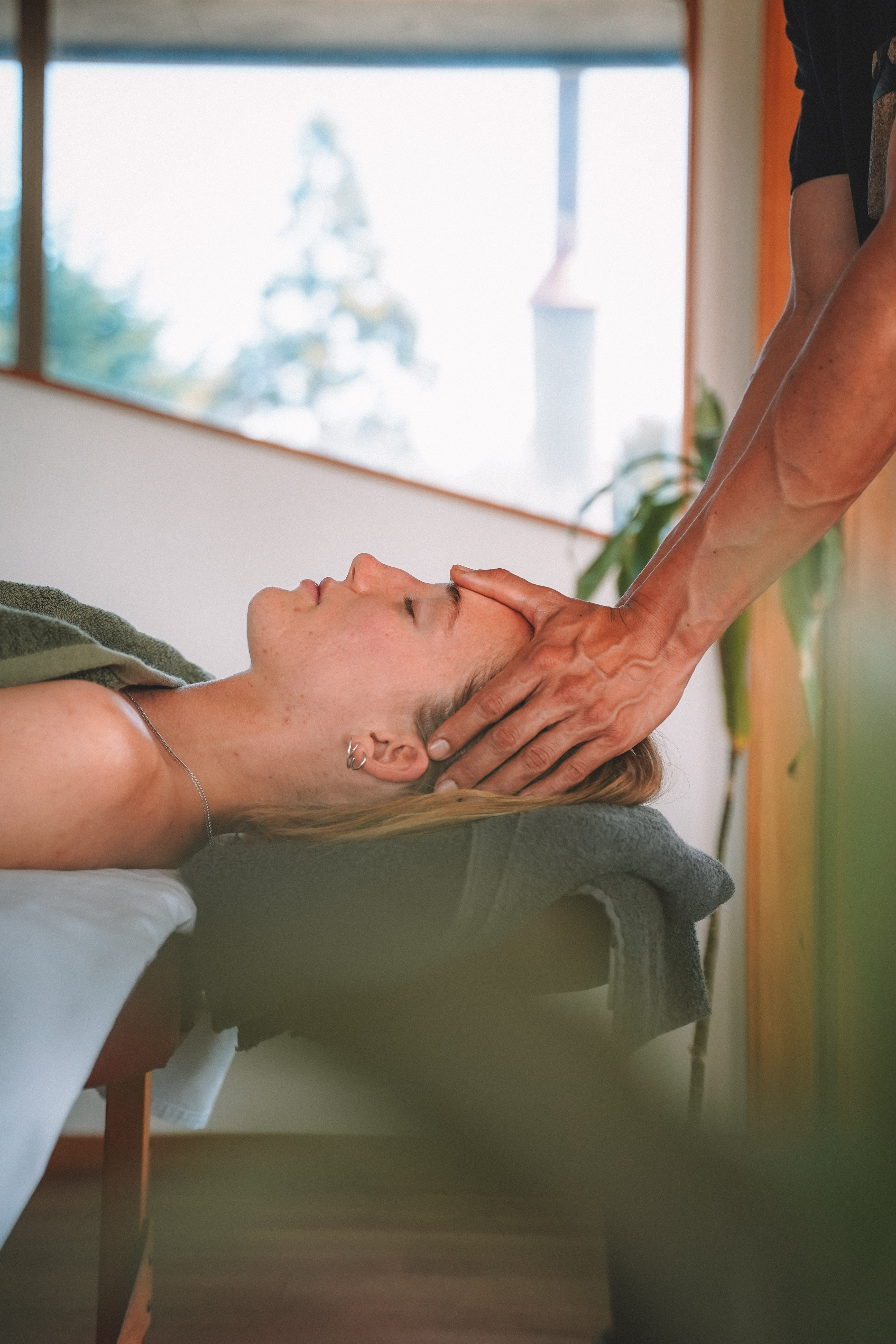 Relaxation massage session in Raglan